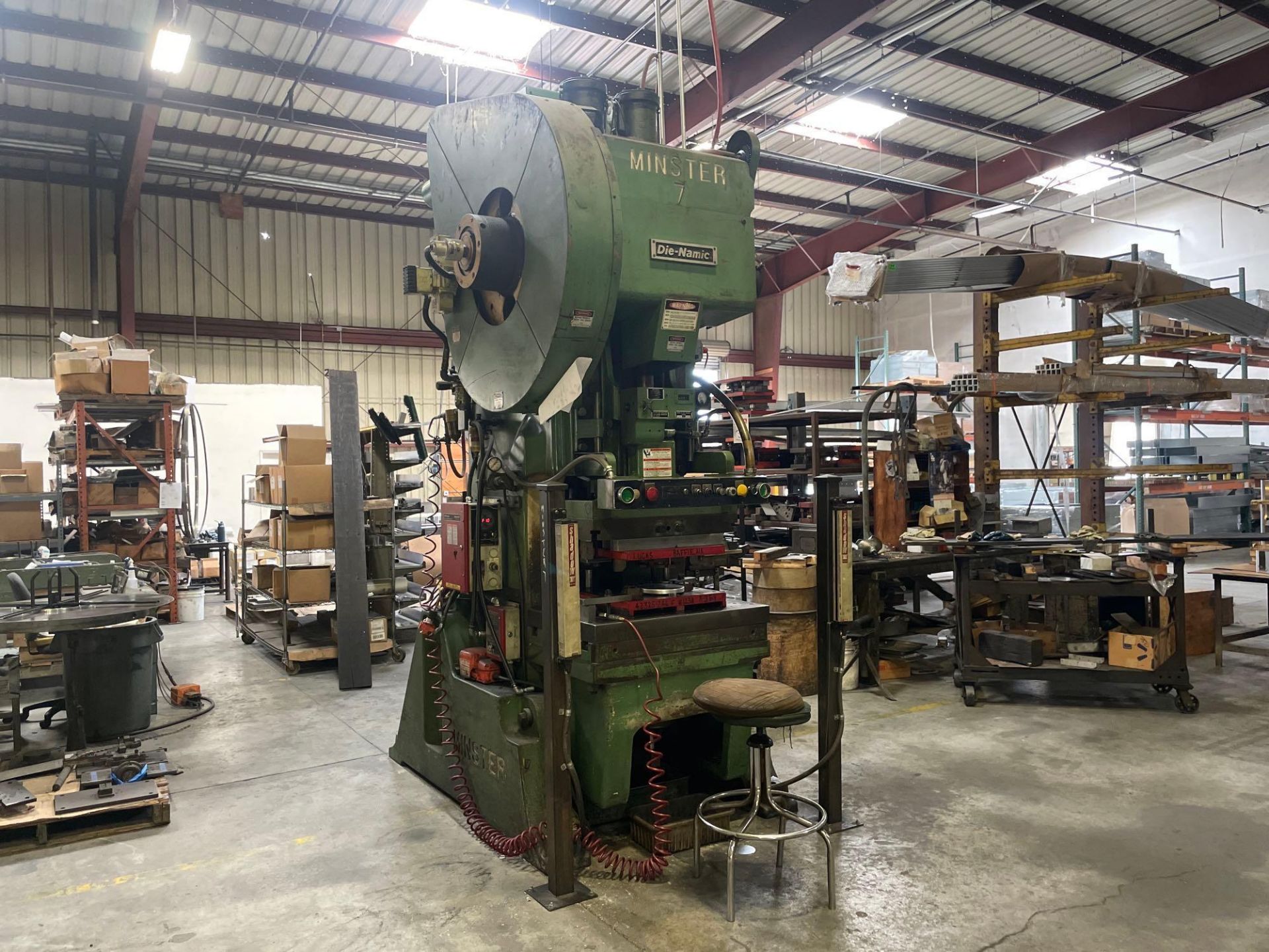 75 Ton Minster #7 Dienamic OBI Flywheel Press 36” x 24” bolster, 4” stk, 4” adj, 75-150 SPM Light cu - Image 2 of 8