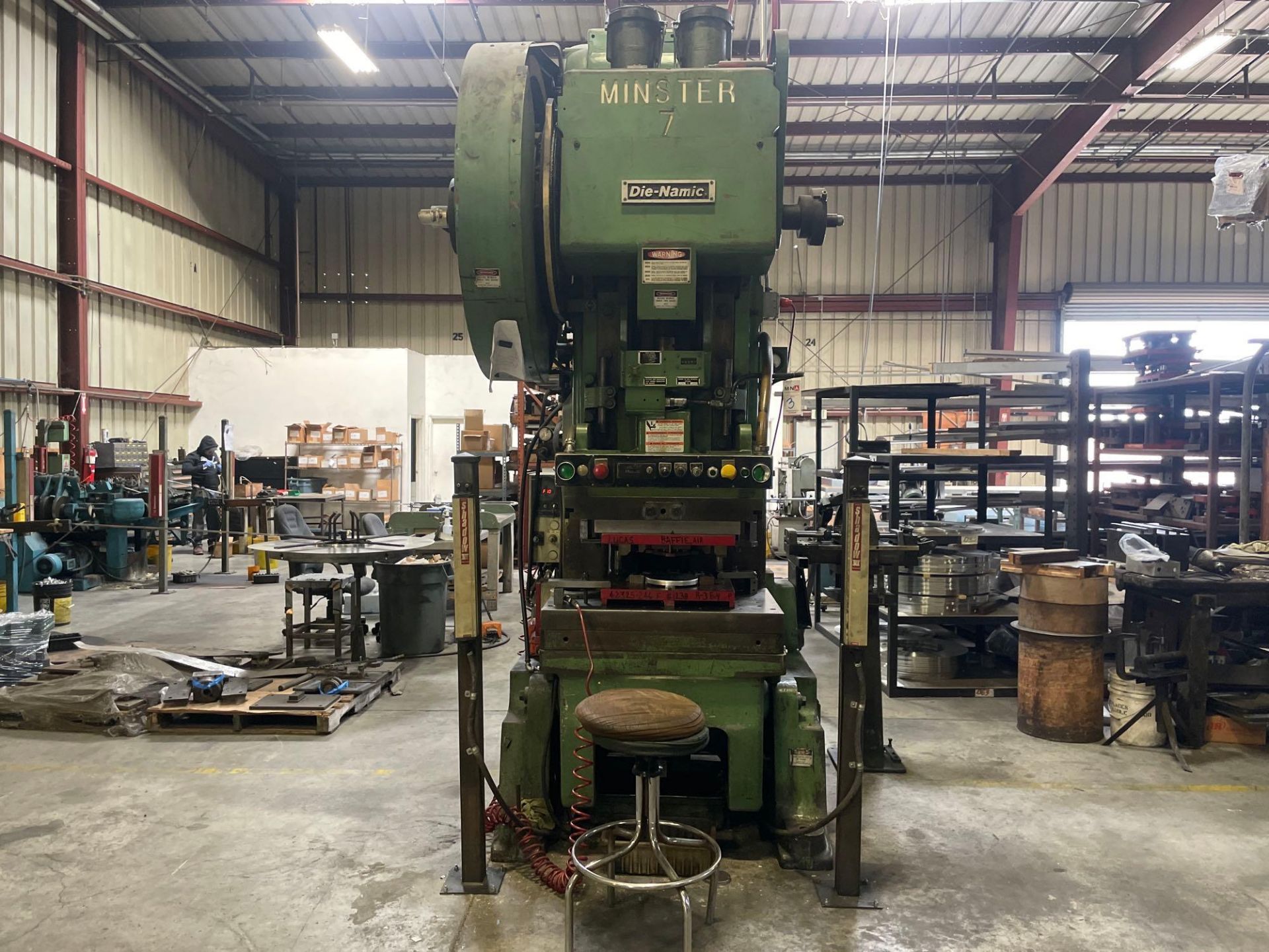 75 Ton Minster #7 Dienamic OBI Flywheel Press 36” x 24” bolster, 4” stk, 4” adj, 75-150 SPM Light cu