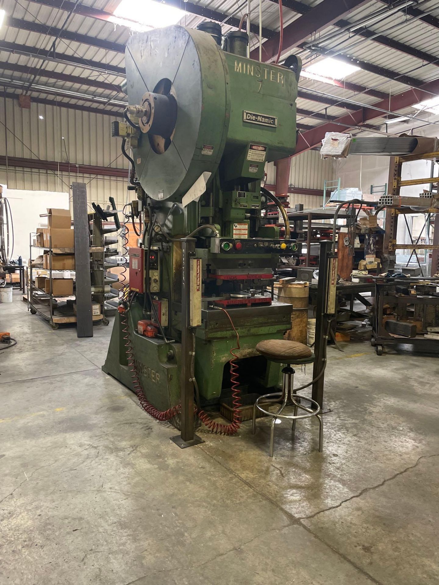 75 Ton Minster #7 Dienamic OBI Flywheel Press 36” x 24” bolster, 4” stk, 4” adj, 75-150 SPM Light cu - Image 6 of 8