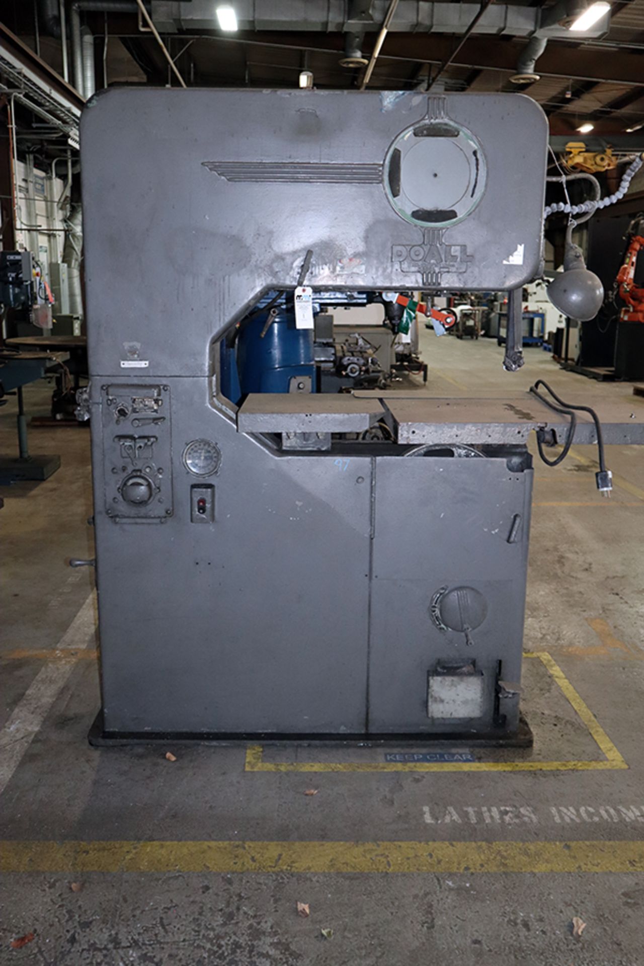 DOALL 36" V-36 Bandsaw w/ DBW-1A Blade Welder - Image 3 of 10