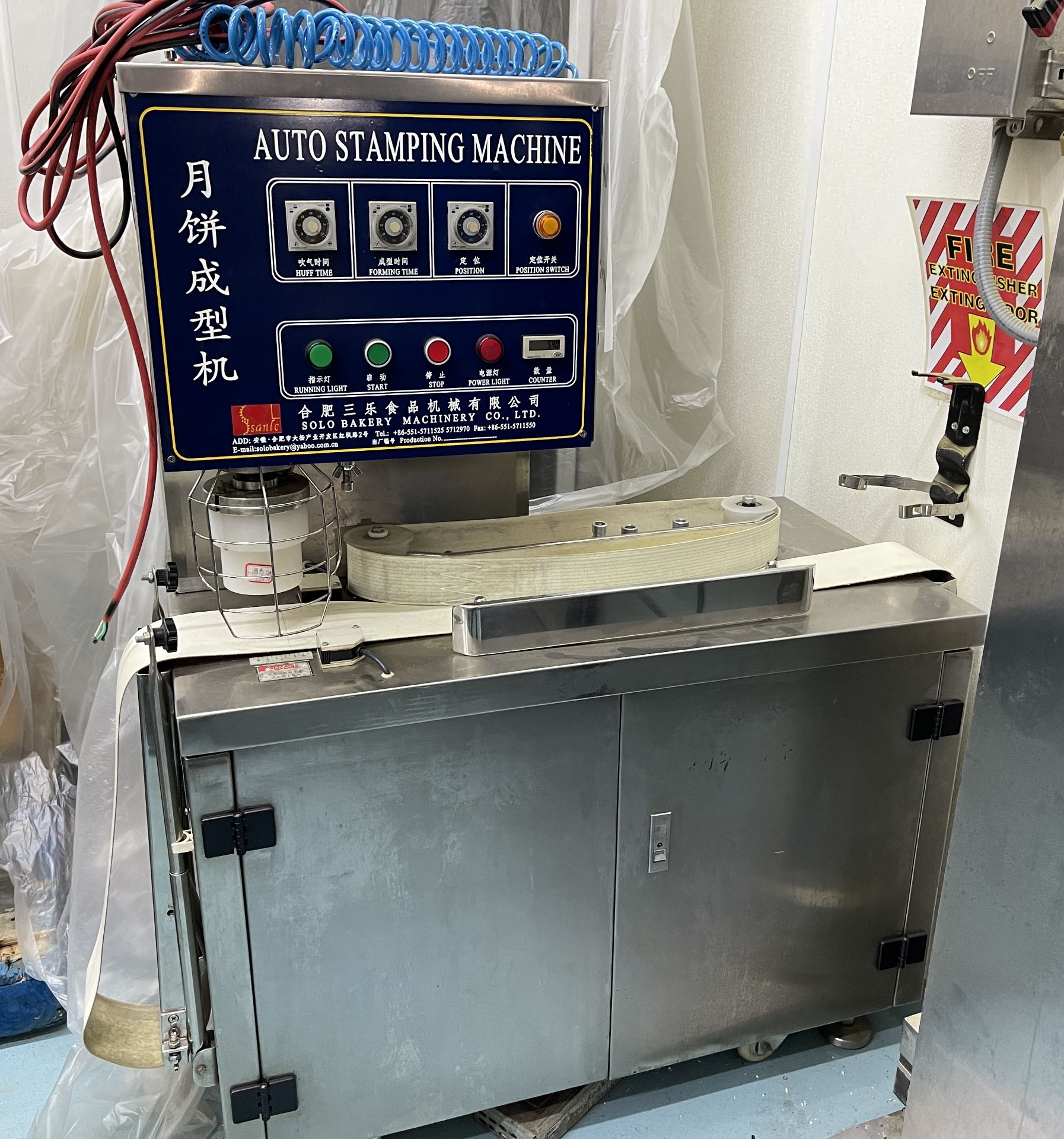 Solo Bakery Auto Stamping Machine.