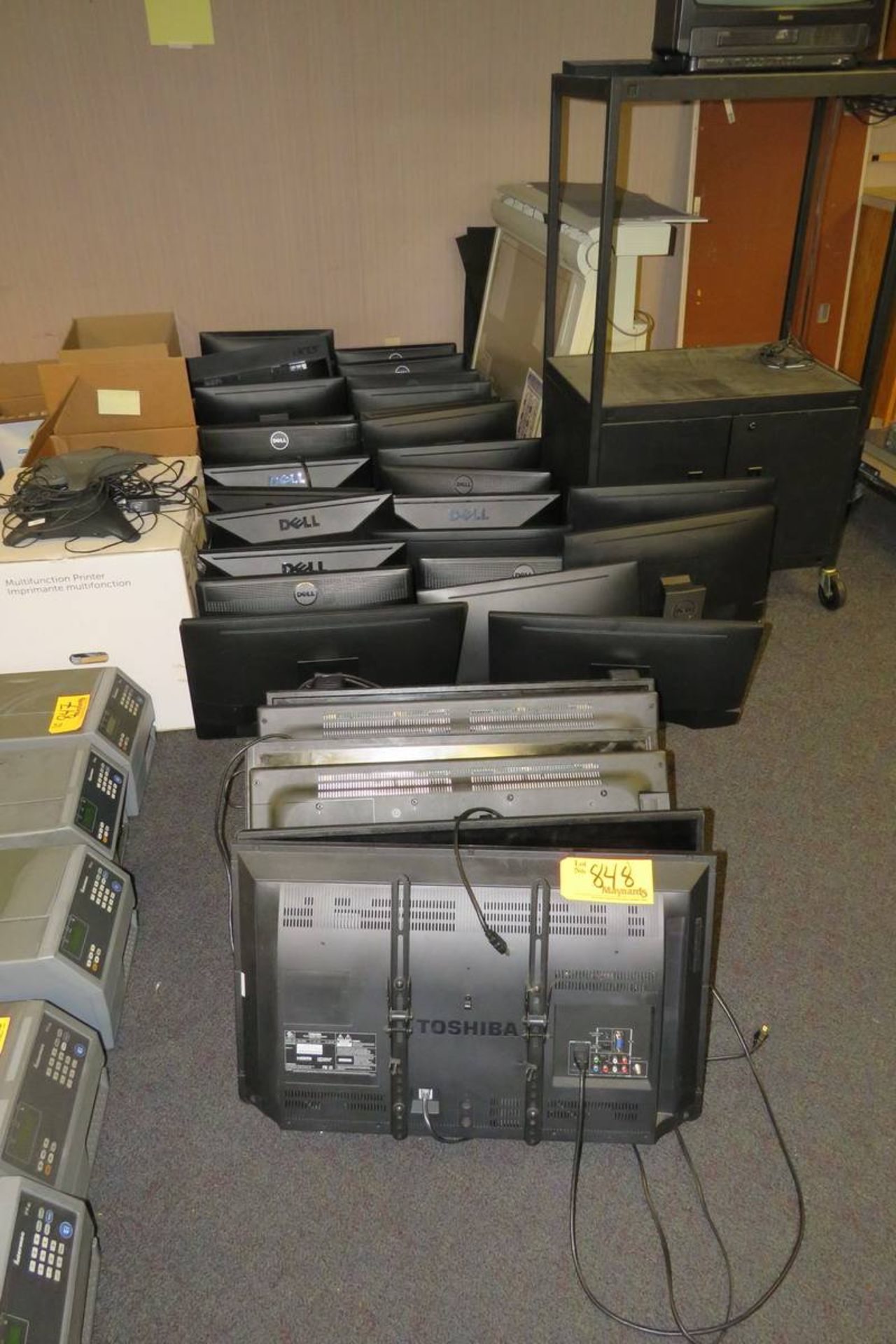 Lot of Assorted Computer Monitors