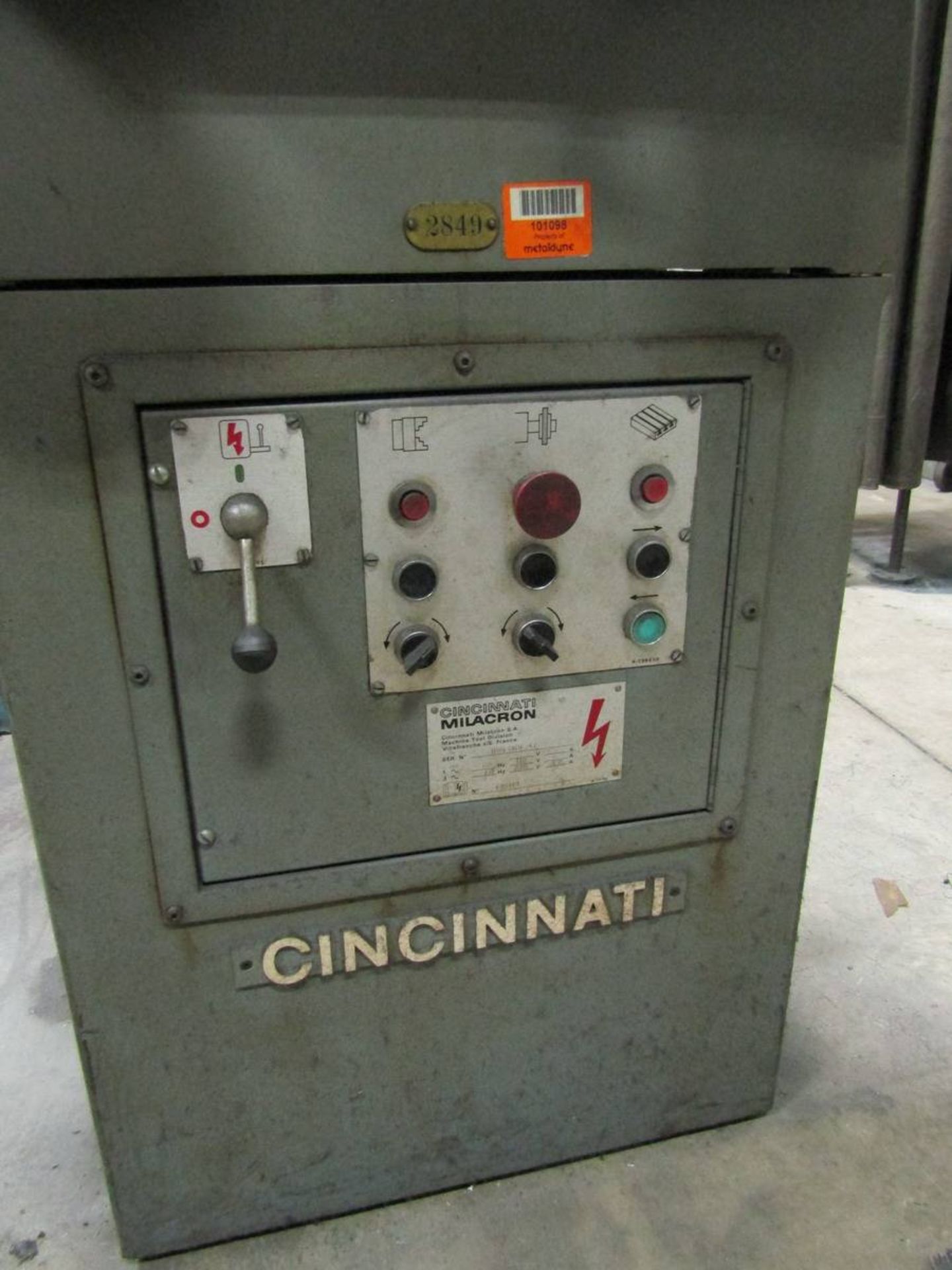 Cincinnati F01113 Surface Grinder - Image 9 of 13