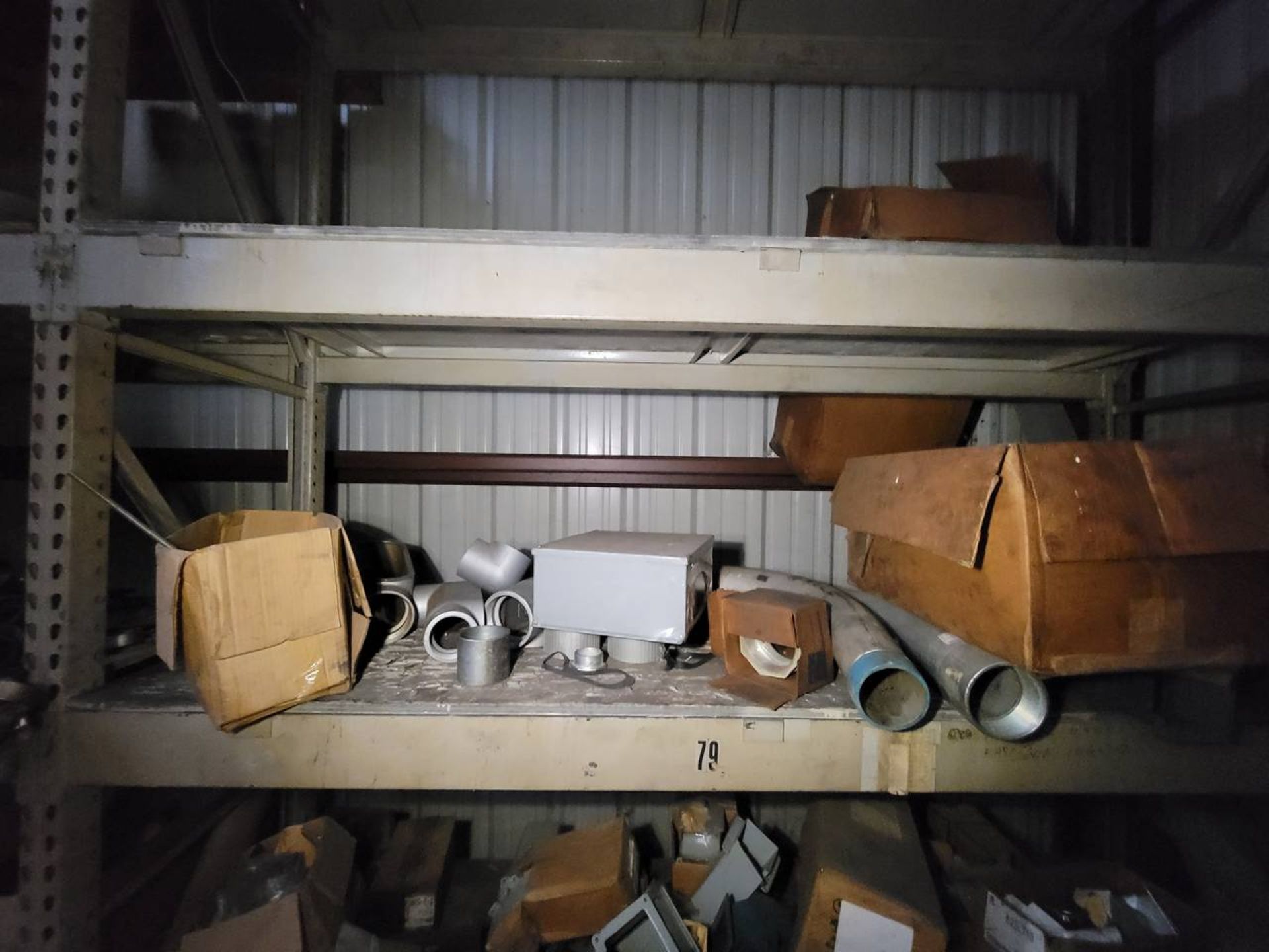 Contents of (5) sections of racking to include: - Image 9 of 27