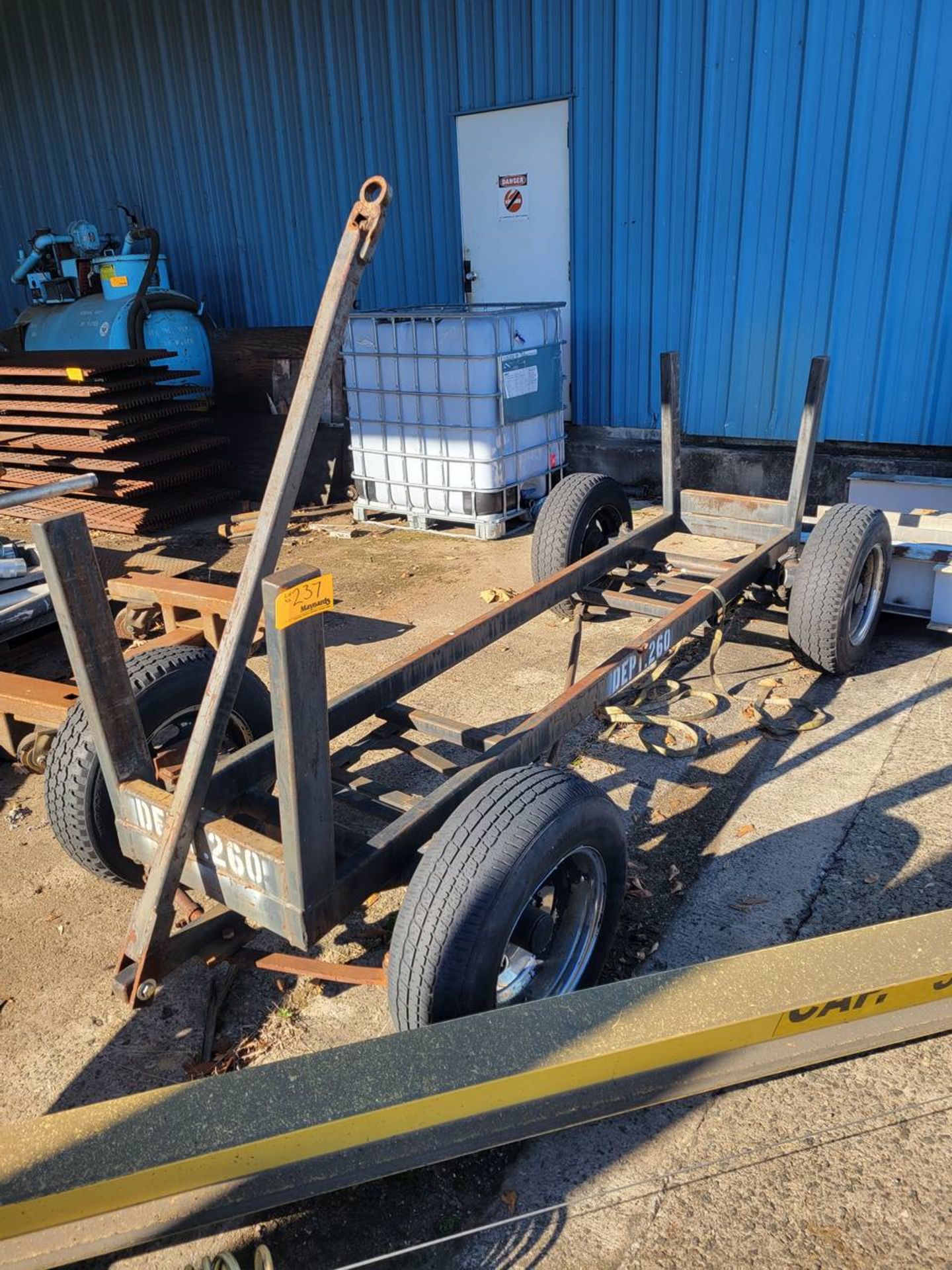 4 Wheel rubber tired pipe trailer