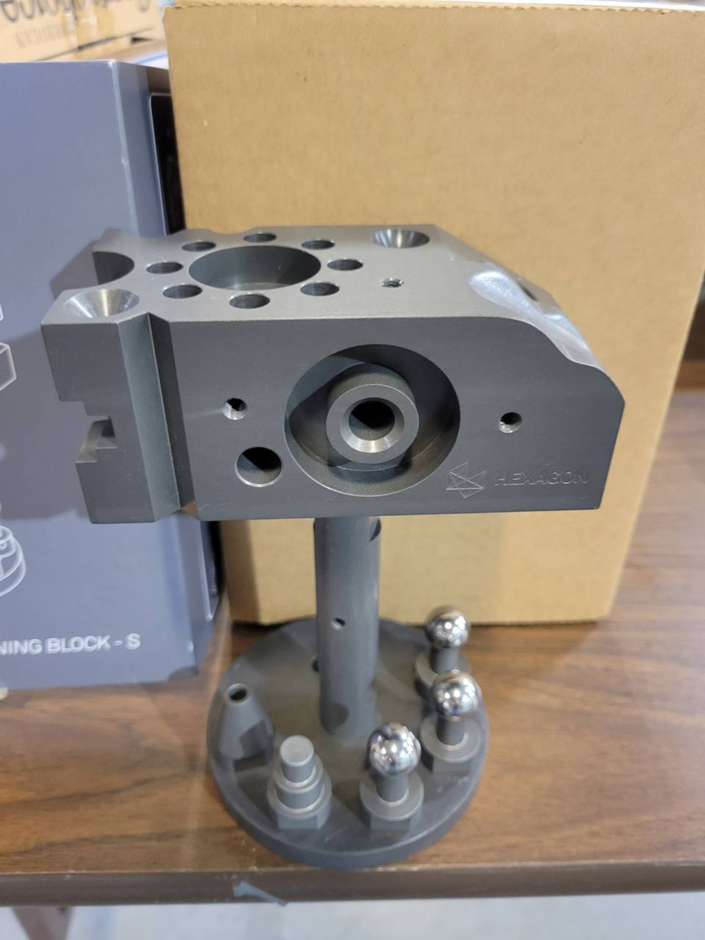 Hexagon Model S Training block - Image 2 of 5