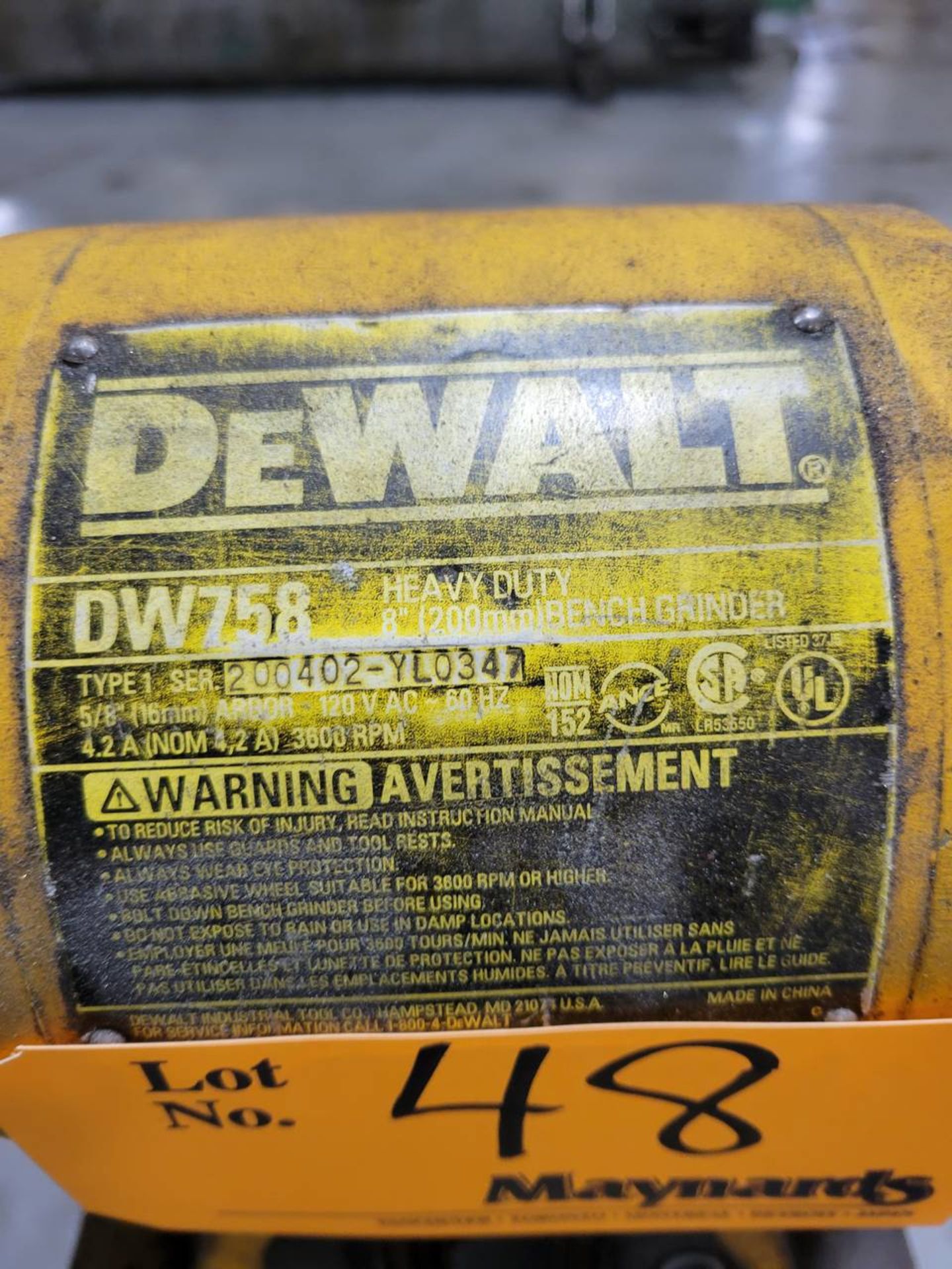 DeWalt DW258 8" bench grinder - Image 2 of 3