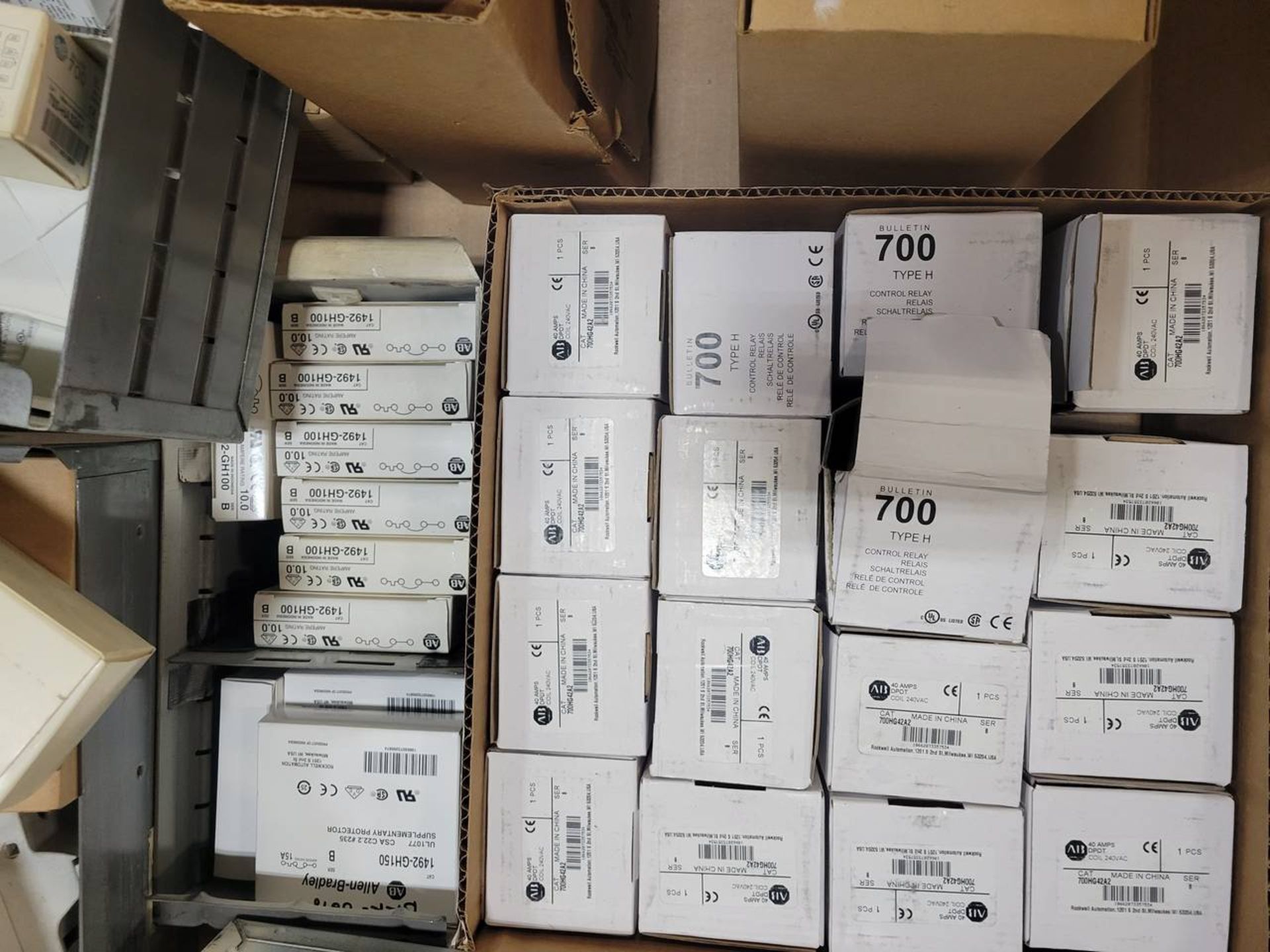 Pallet of electrical motor starters - Image 6 of 11