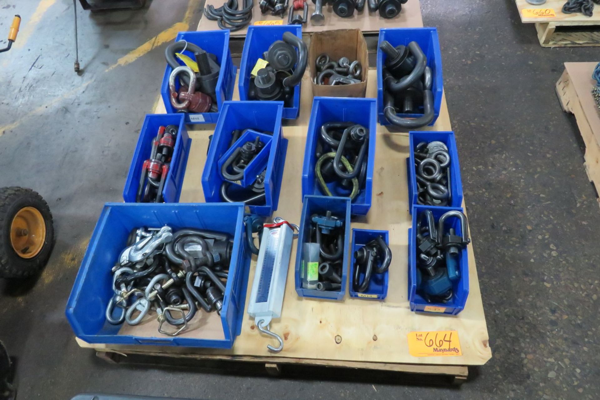 Pallet of Assorted Lifting Shackles