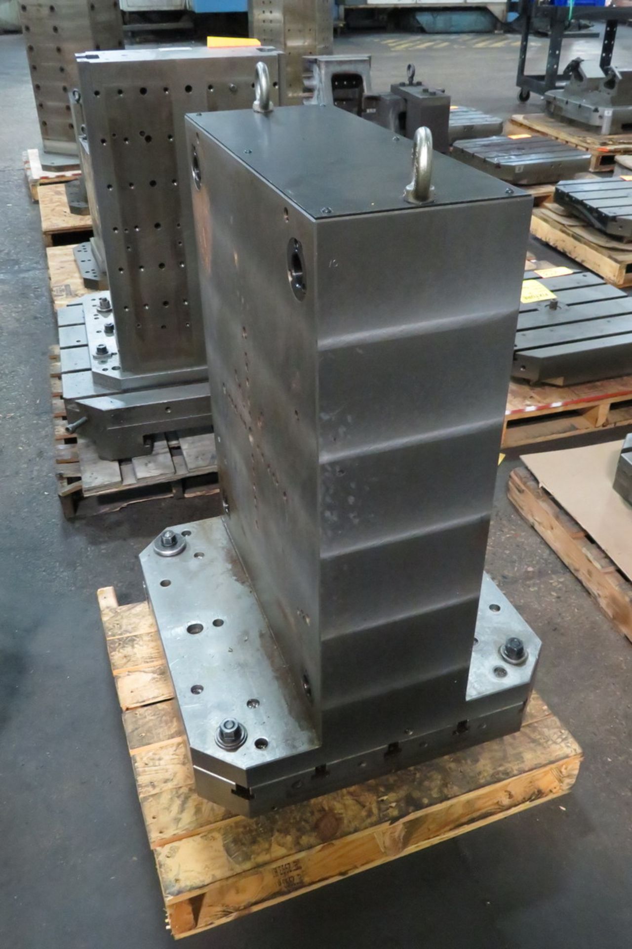 Machining Pallet - Image 2 of 2