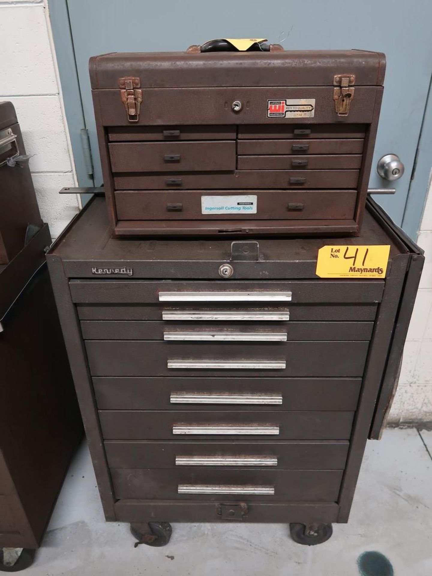 Kennedy 8-Drawer Rolling Tool Box