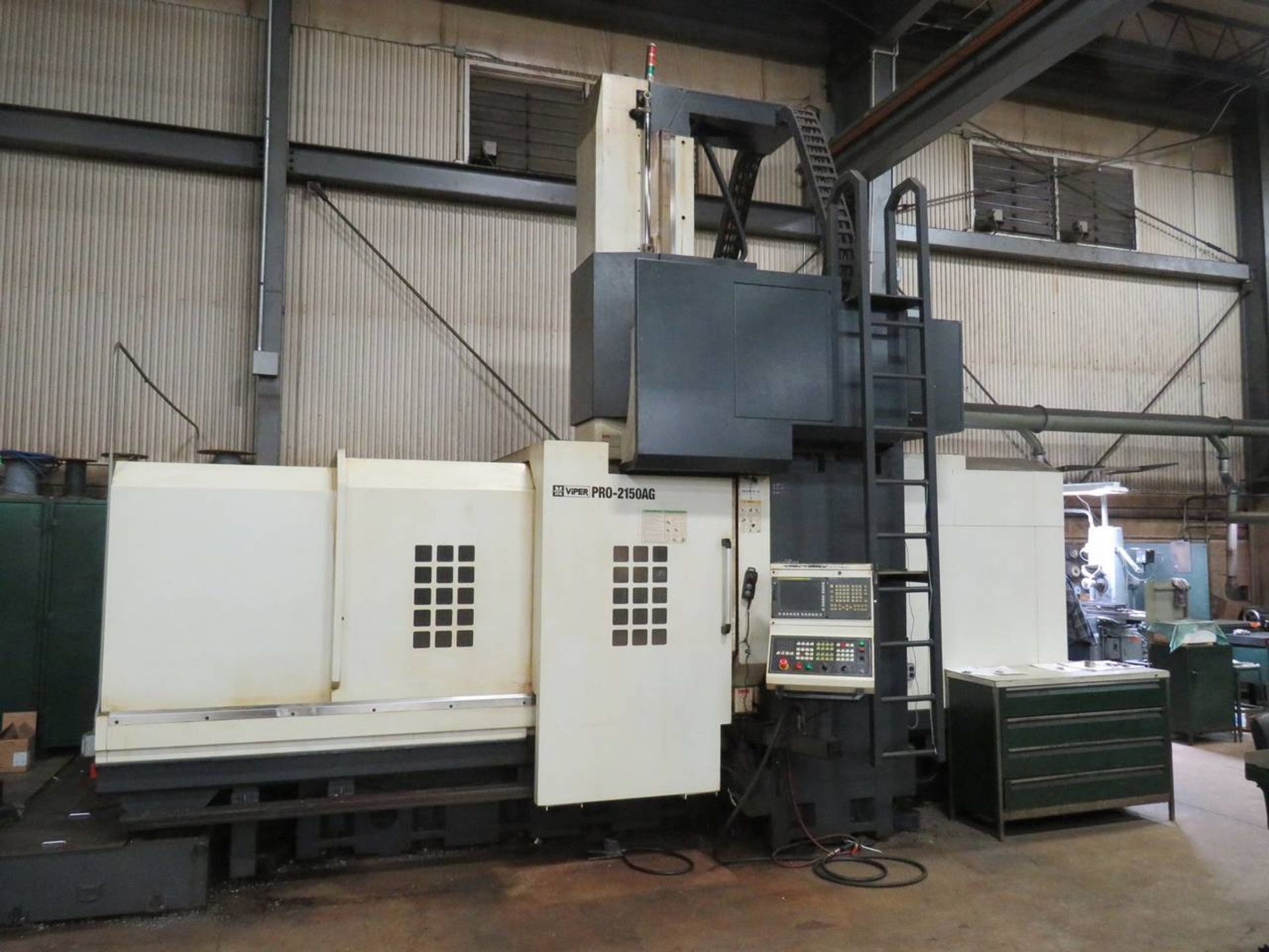 2013 Mighty Viper Pro-215OAG CNC Bridge Mill