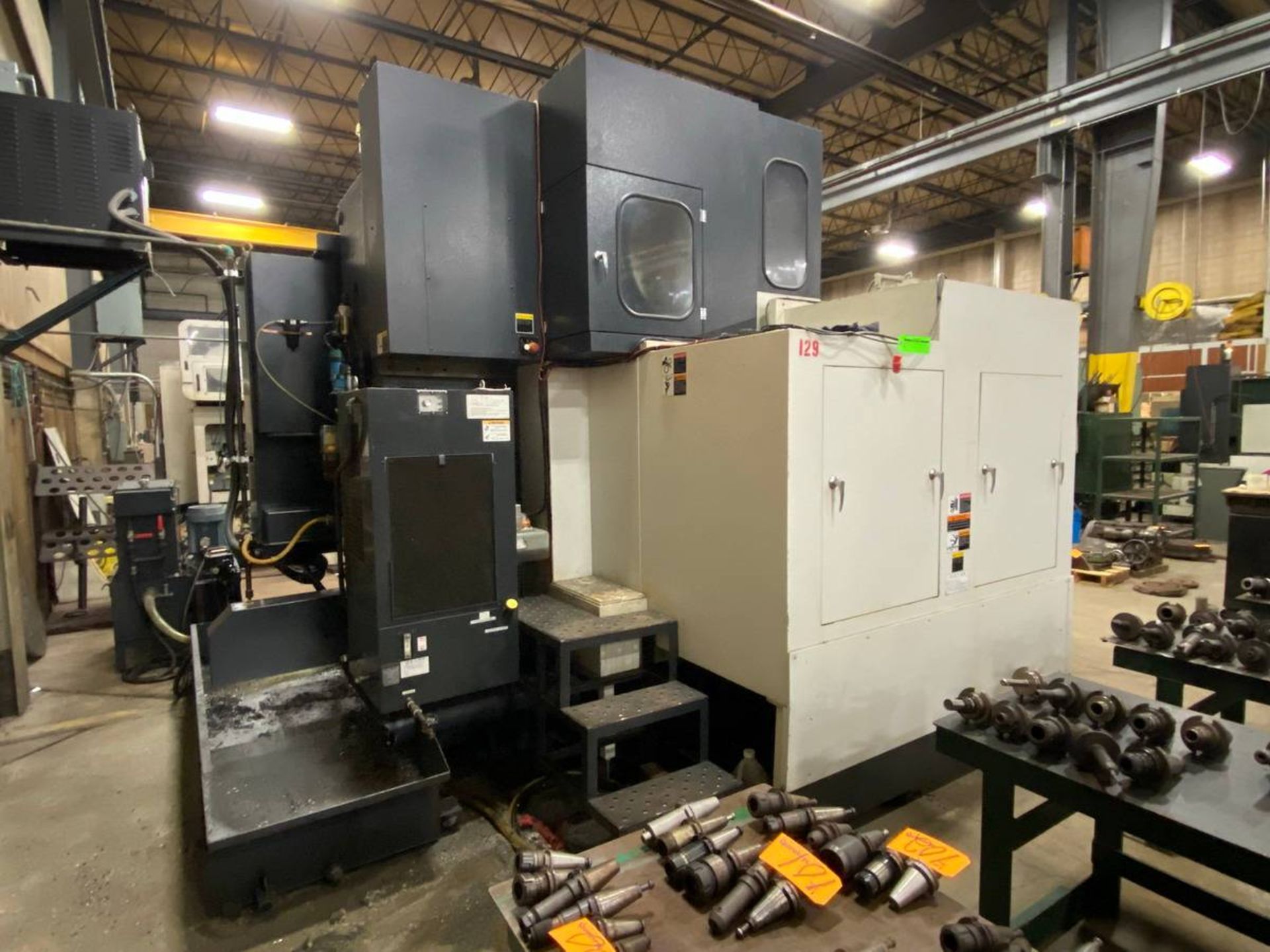 OKK VM7III CNC Vertical Machining Center - Image 3 of 25