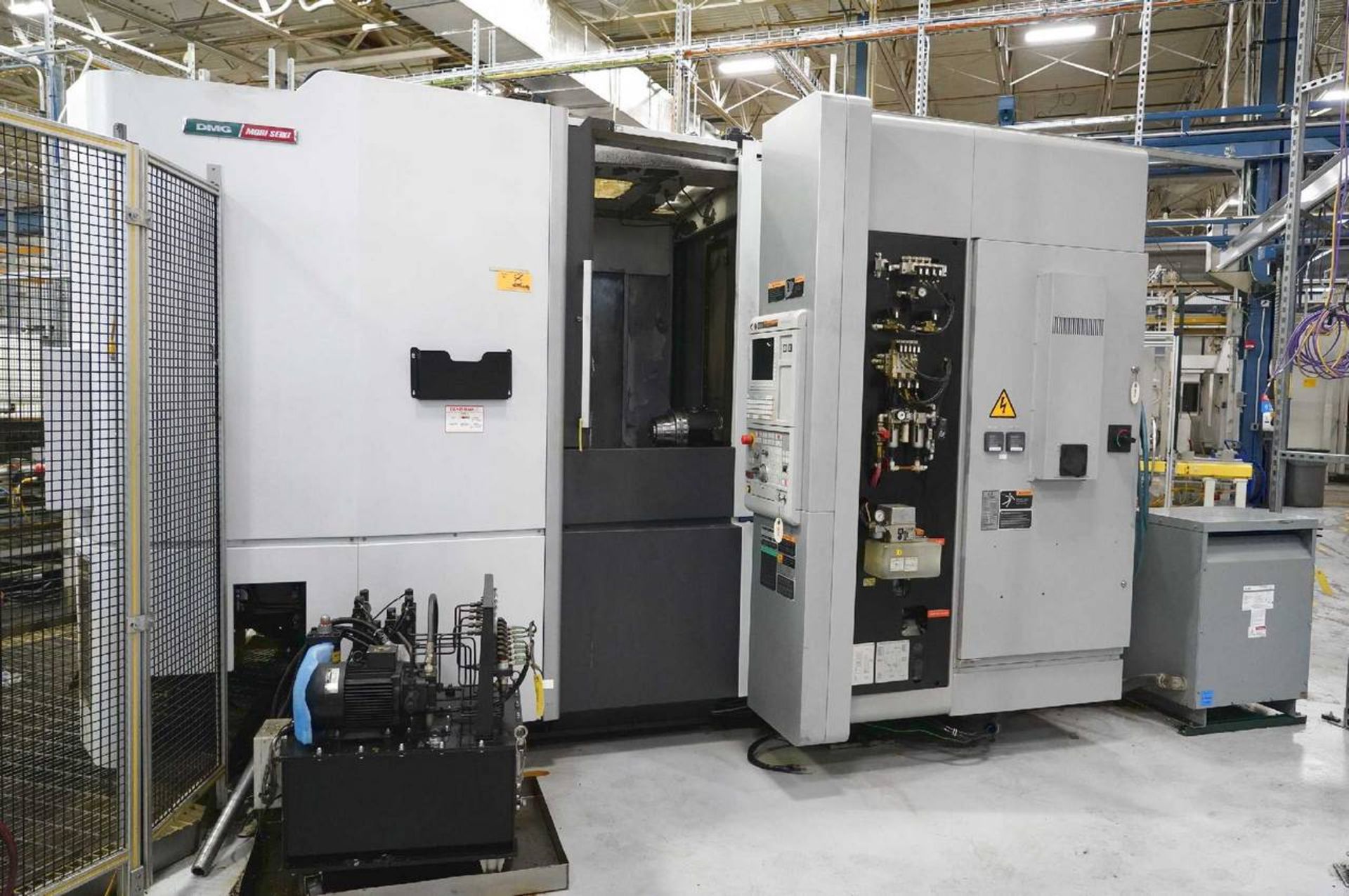 2013 Mori Seiki NHX5000 HSC CNC Horizontal Machining Center