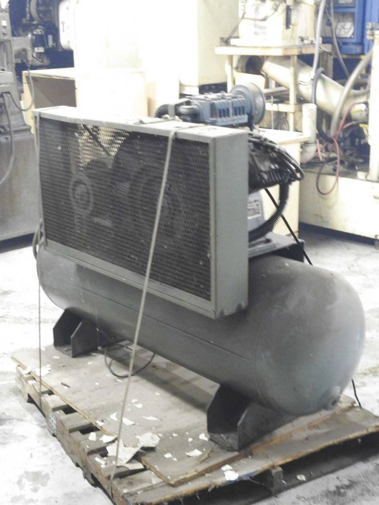 Challenge Air Air Compressor - Image 4 of 6