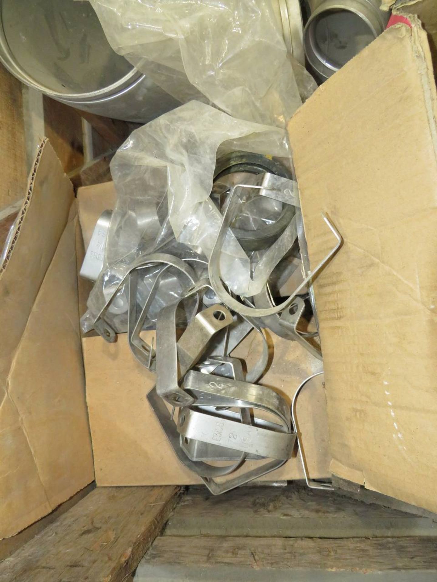 Crate of Stainless Fittings, 90 Degree Elbows, - Image 4 of 6