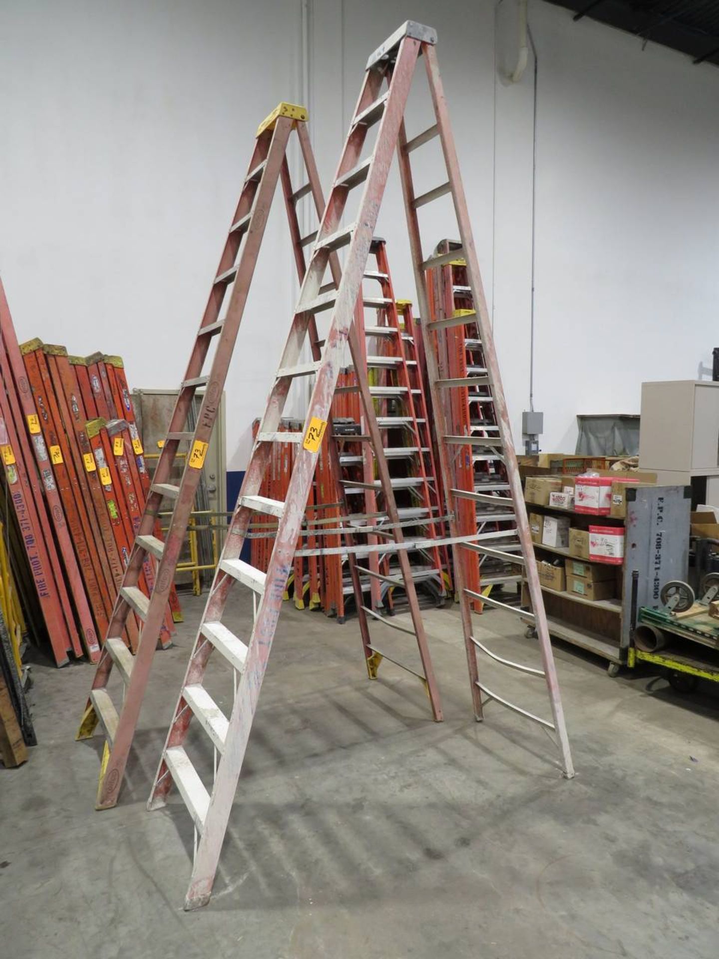 Lot of (2) 12' Fiberglass Stepladders