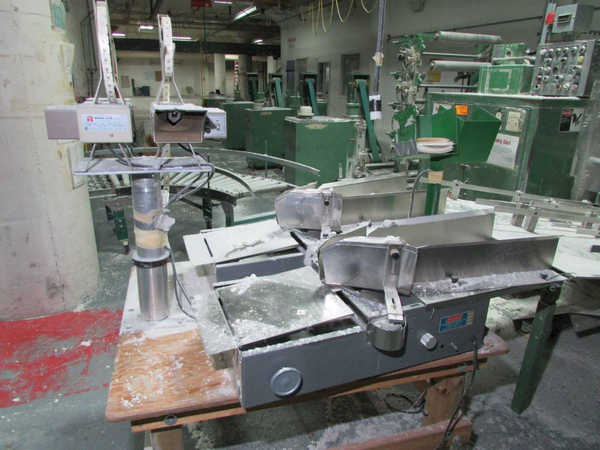 Paper Converting Machine Co. M-954 4-Lane Super Eight Luncheon Napkin Folding Machine - Image 14 of 26