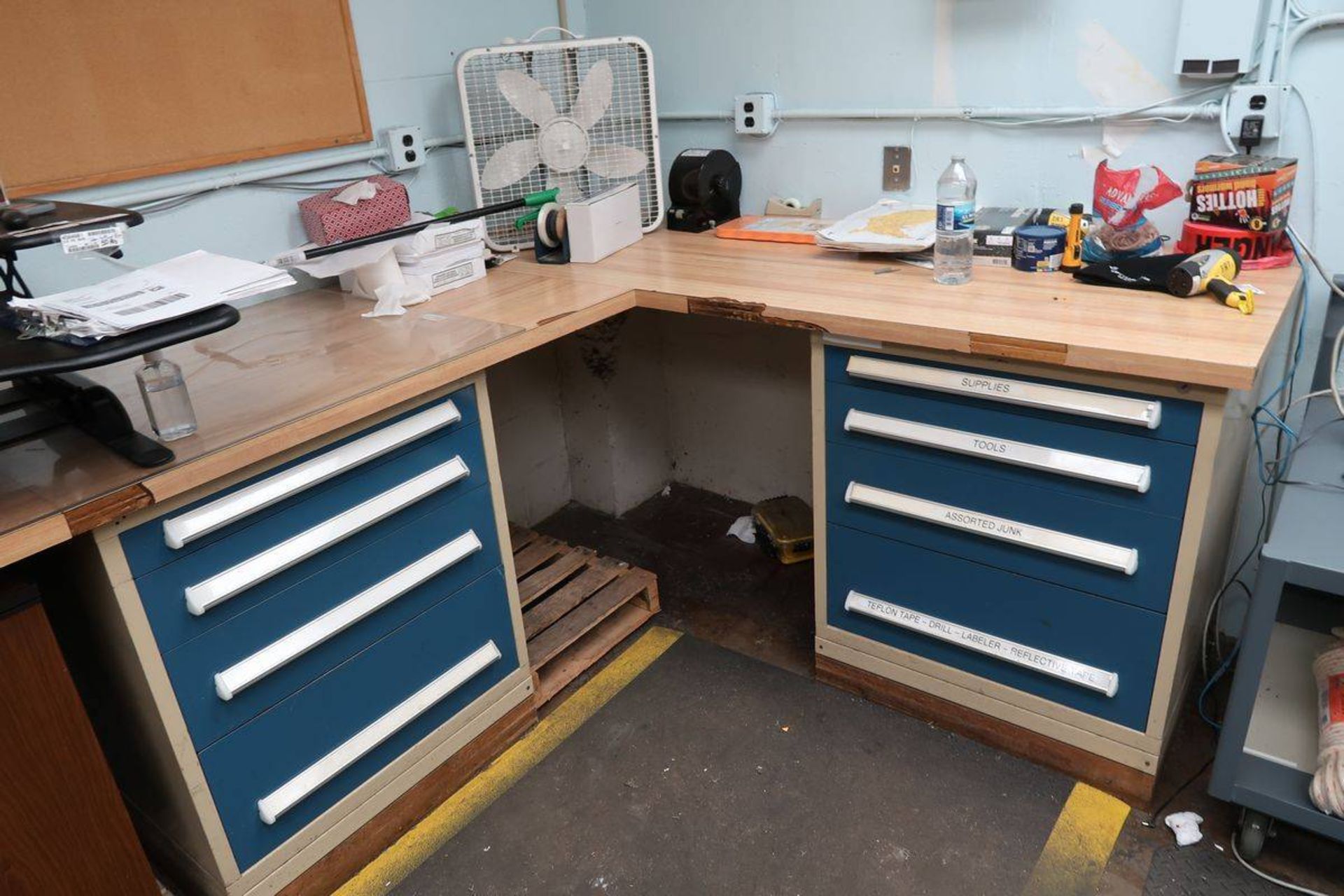 Stanley Vidmar Wood Top U-Shaped Work Bench with (4) 4-Drawer Heavy Duty Parts Cabinet Bases - Image 2 of 3