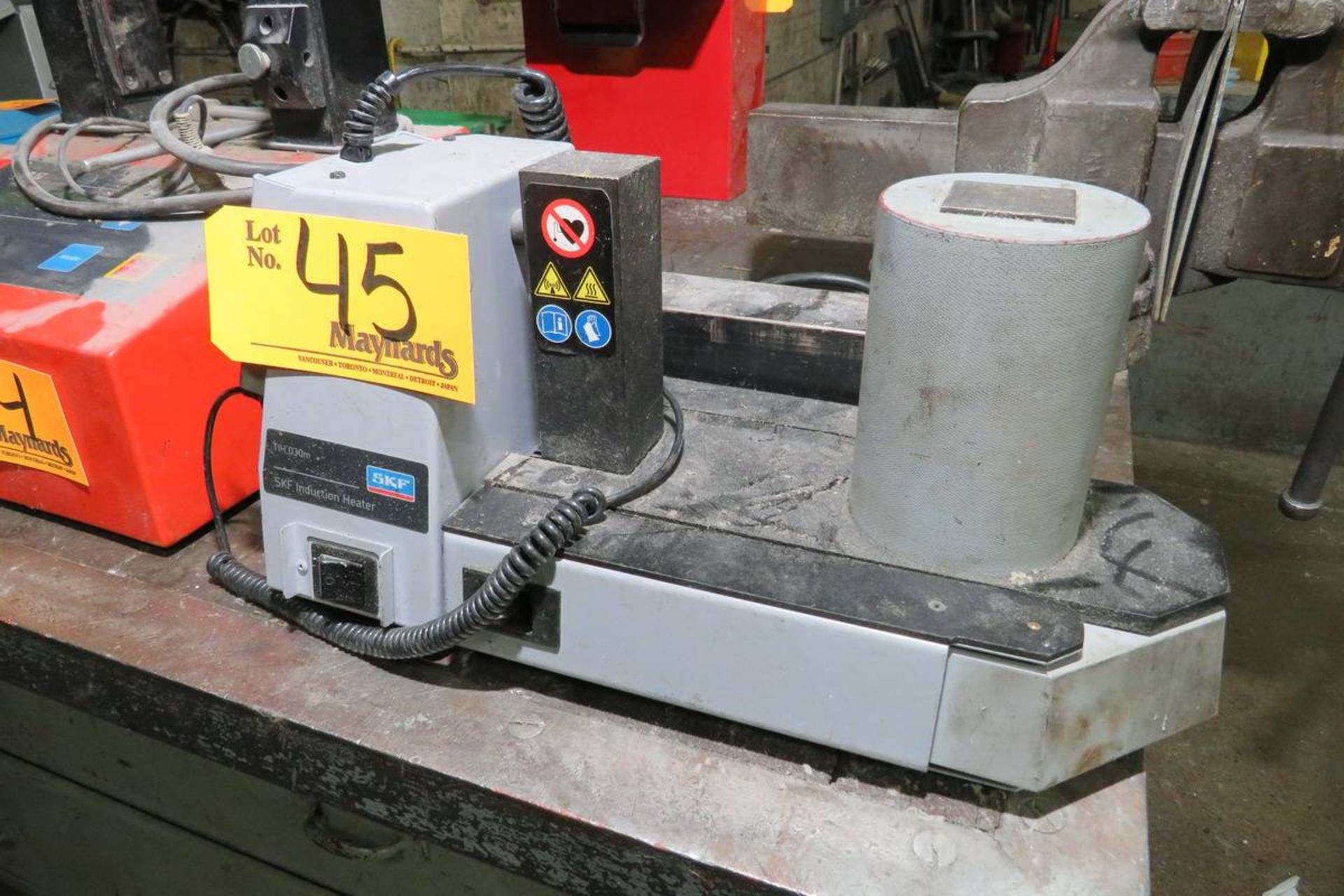 SKF TIH 030m Bearing Induction Heater