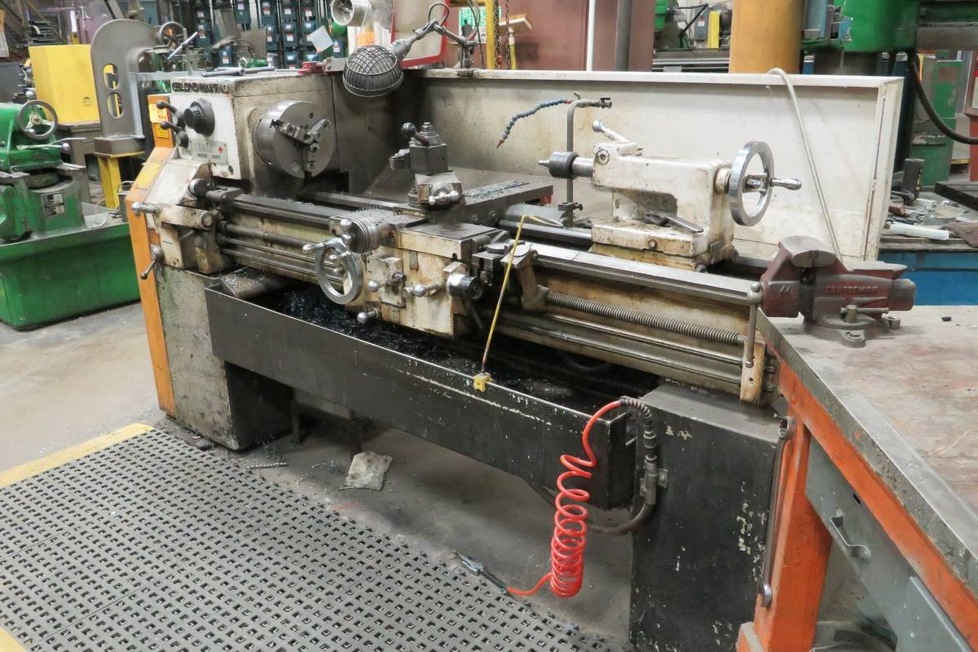 LeBlonde Makino 15" Regal Servo Shift Engine Lathe