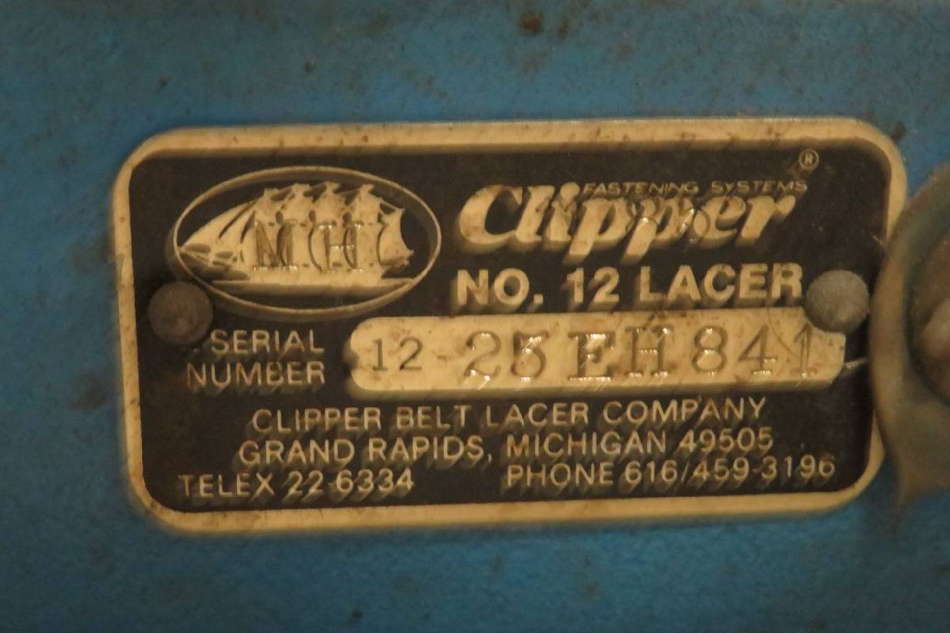 Clipper No. 12 Belt Lacer - Image 4 of 4