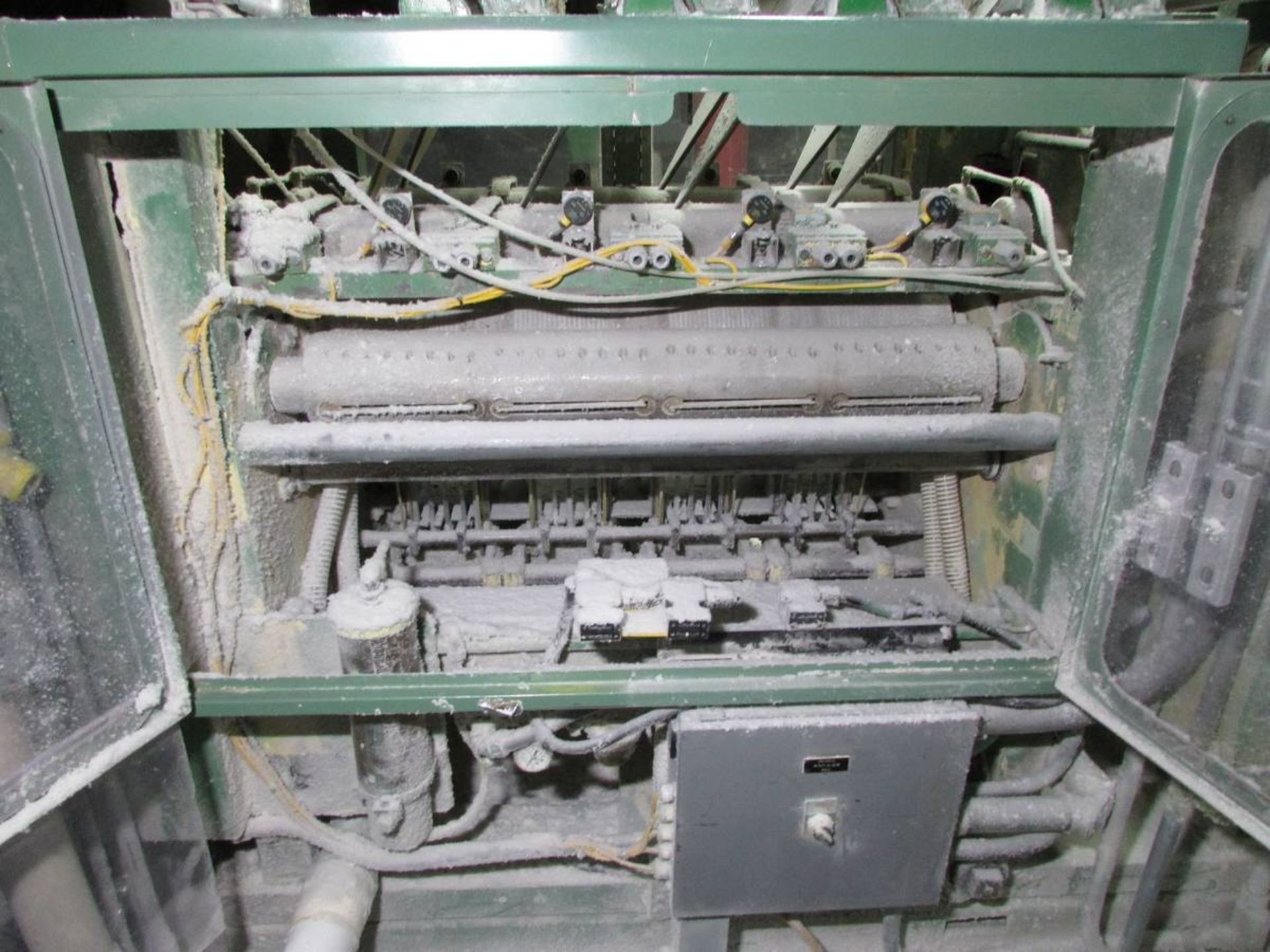 Paper Converting Machine Co. M-954 4-Lane Super Eight Luncheon Napkin Folding Machine - Image 20 of 26