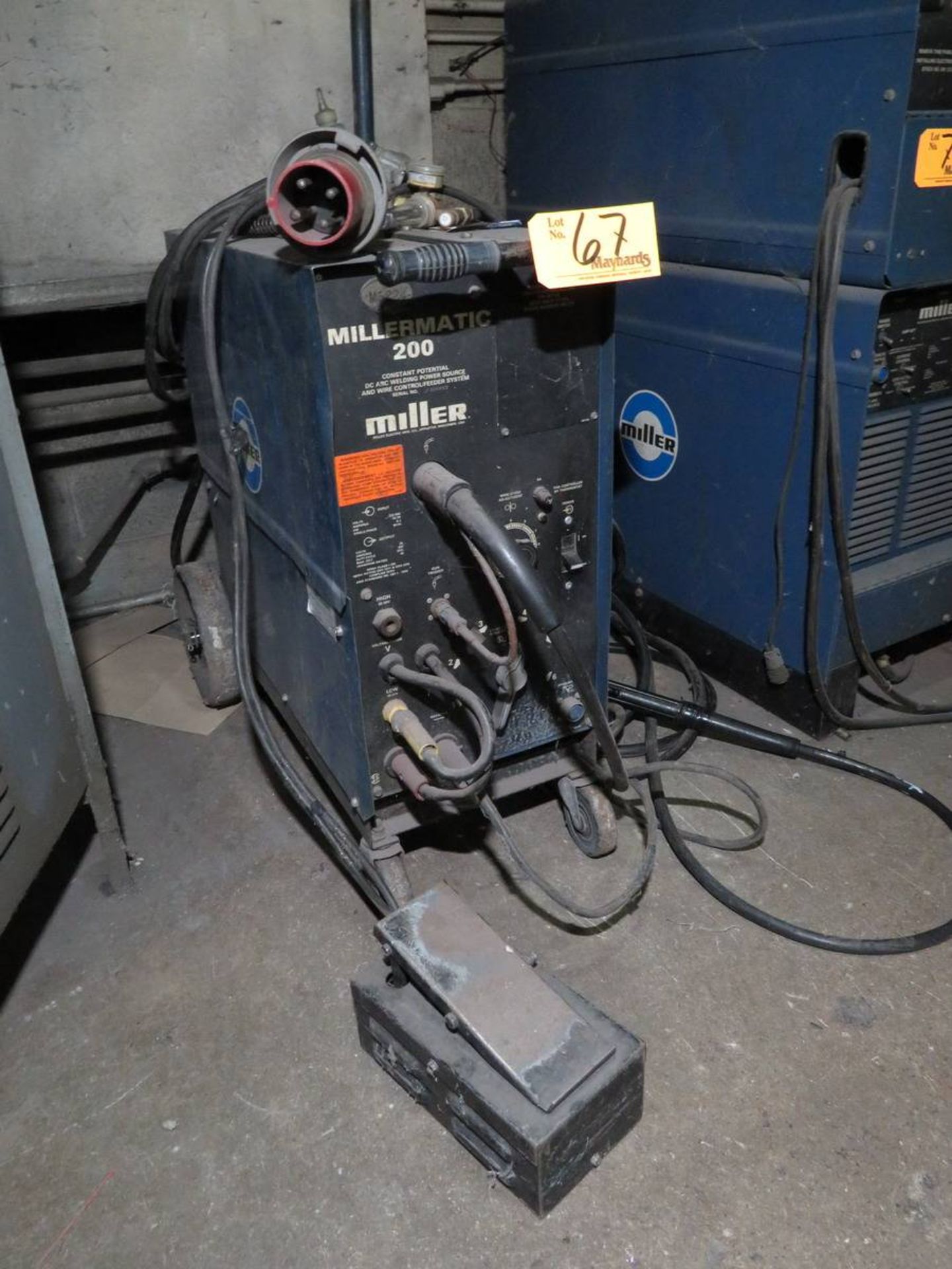 Miller Millermatic 200 CC AC/DC Arc Welding Power Source / Wire Welder