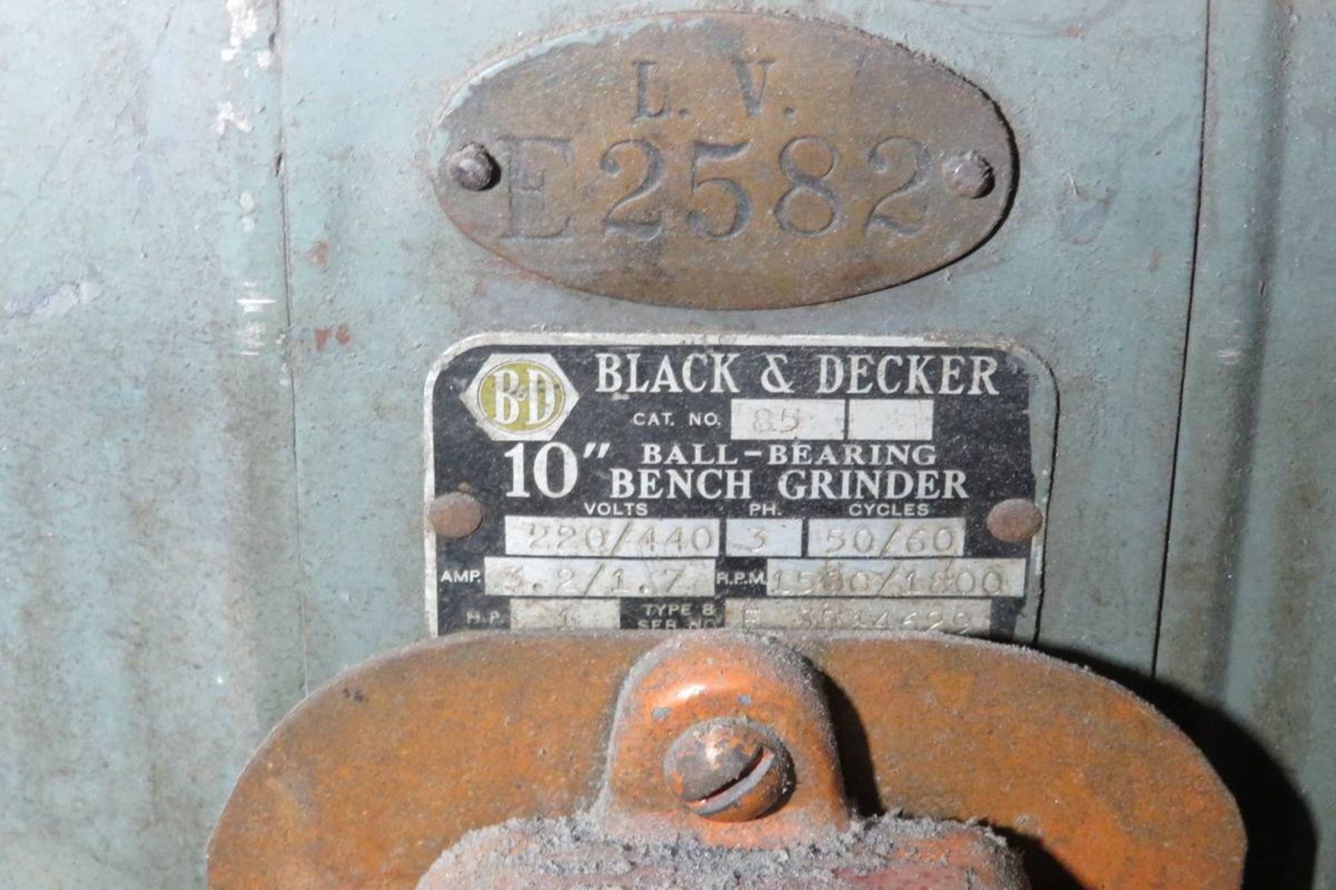 Black & Decker 85 10" Bench Grinder - Image 3 of 3