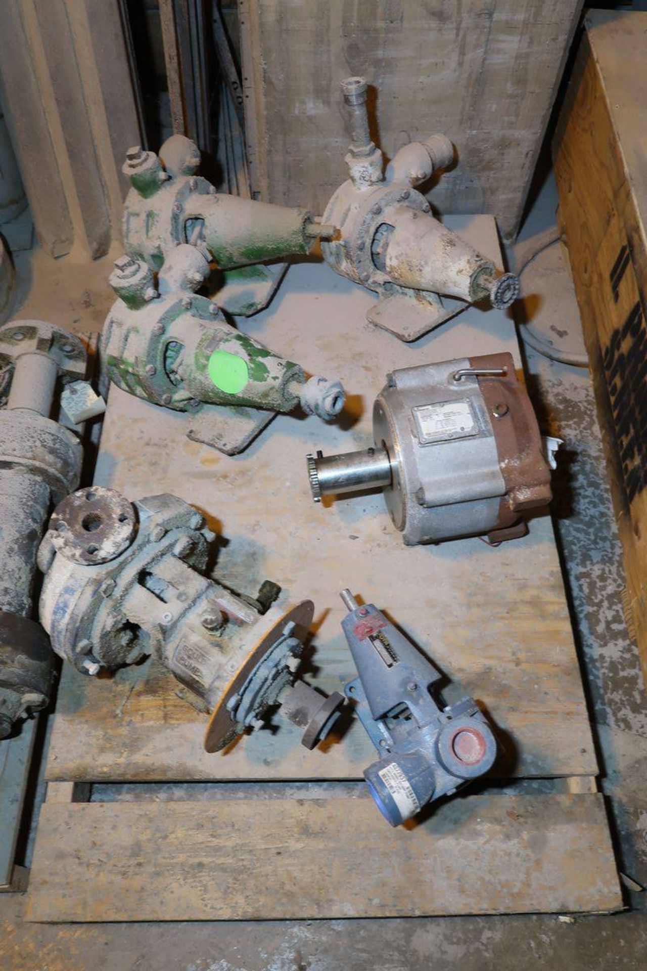 Remaining Contents of Building 16 Basement Skid Shop - Image 13 of 25