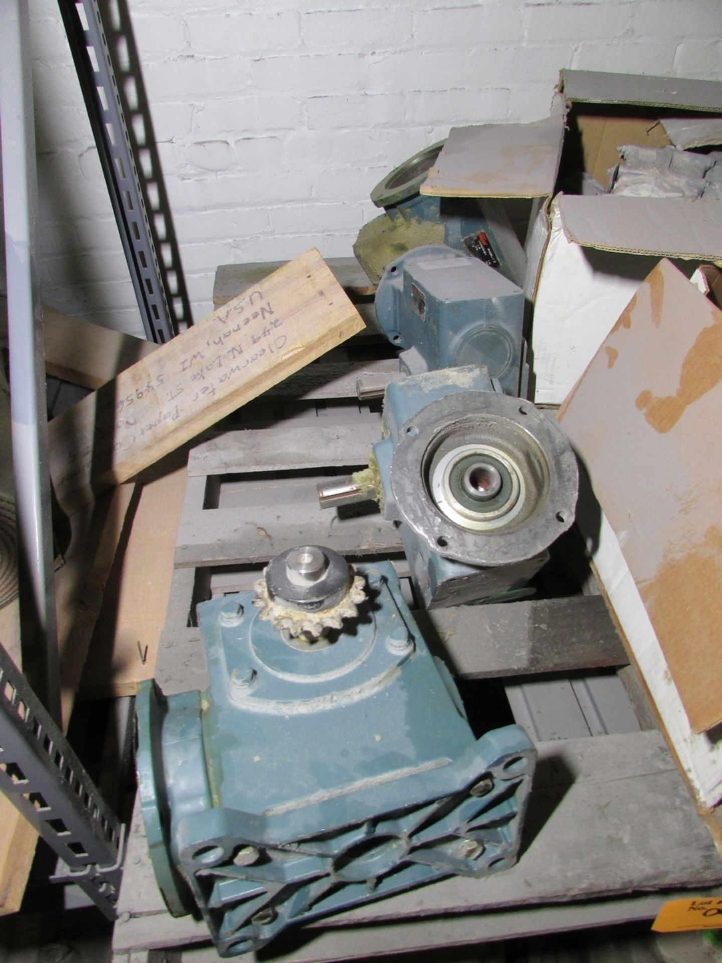 Pallets of Assorted Gear Boxes & Drive Motors - Image 2 of 3
