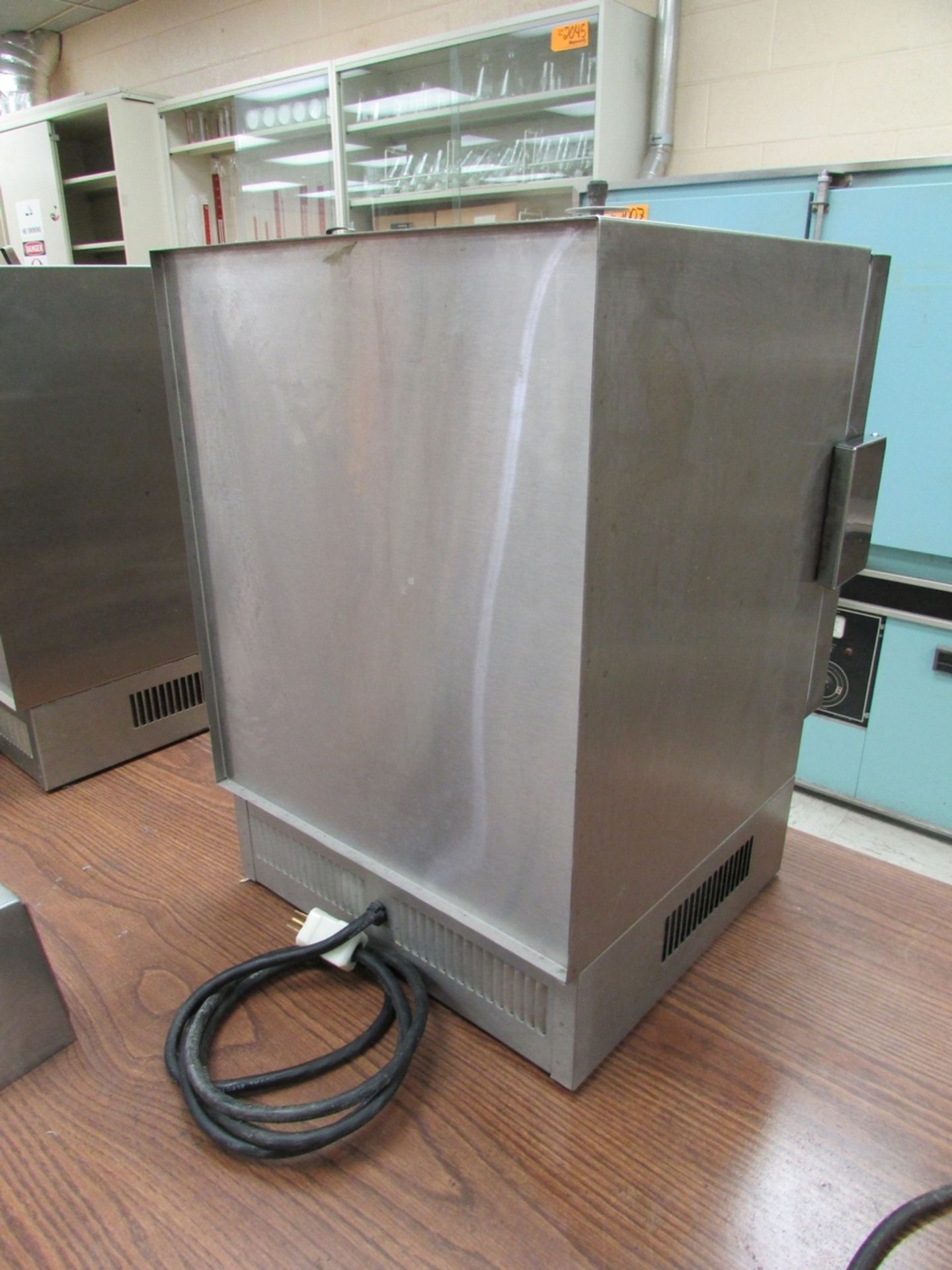 Blue M OV-12A Benchtop Lab Oven - Image 3 of 4