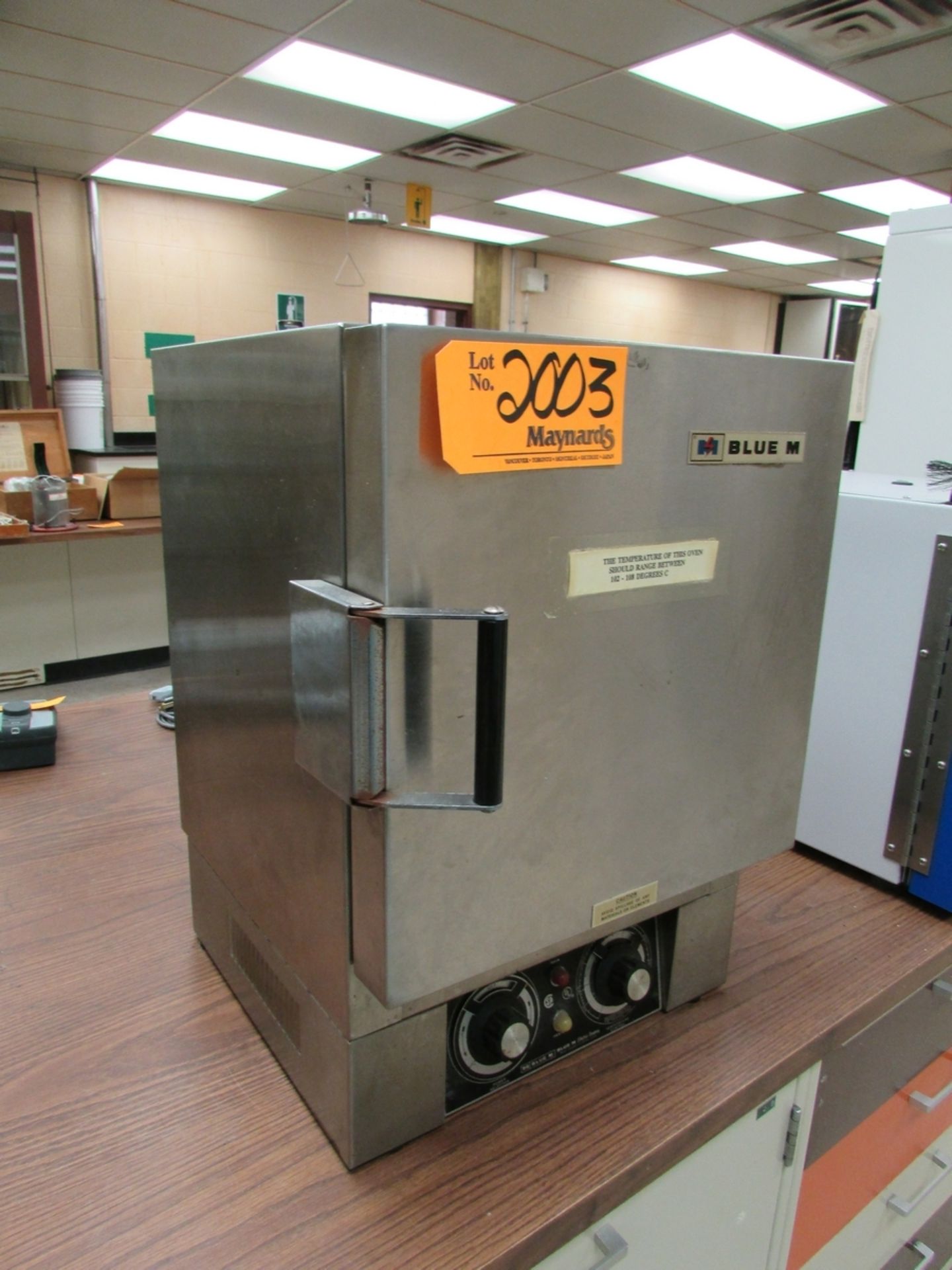 Blue M OV-12A Benchtop Lab Oven