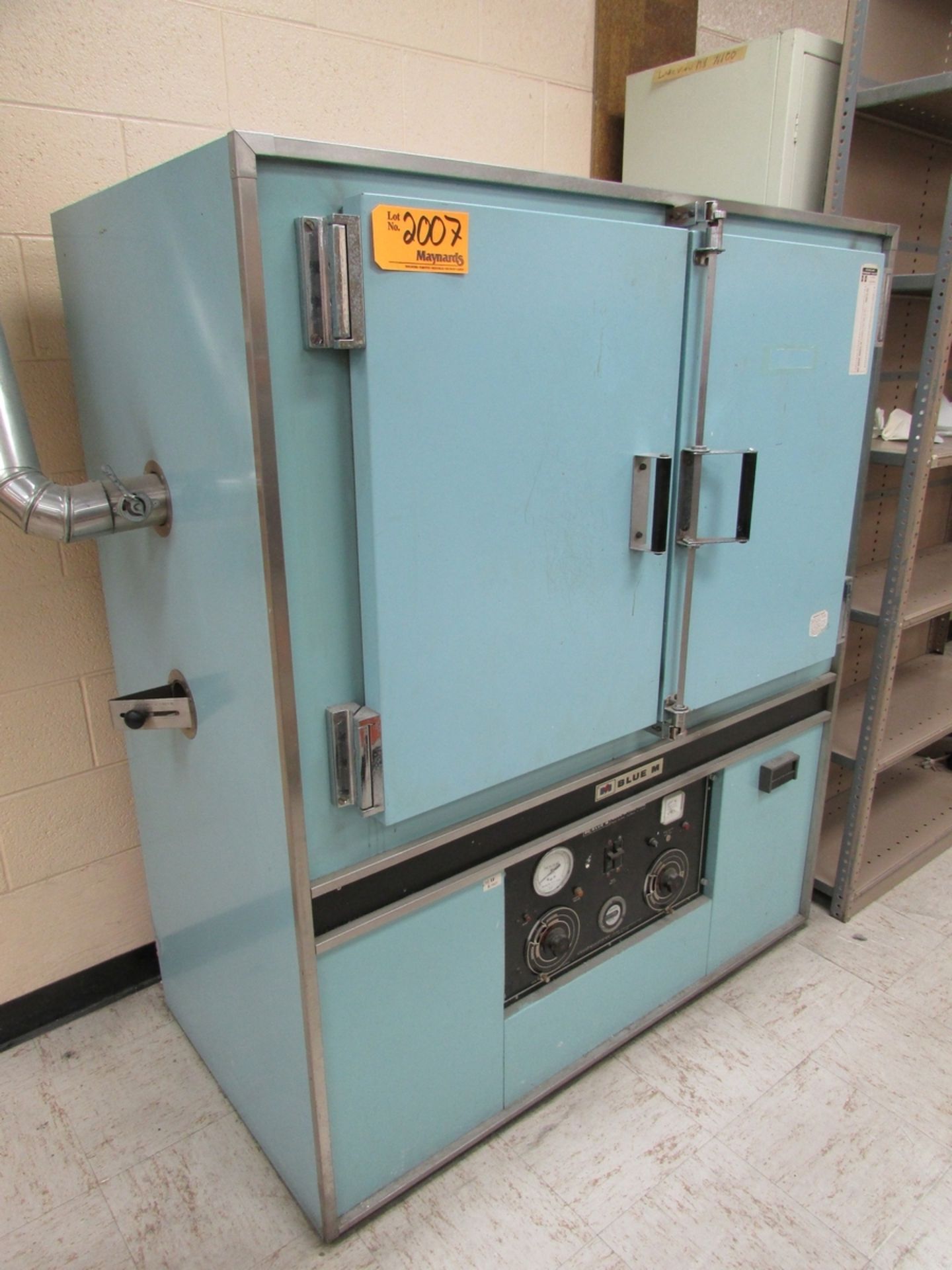 Blue M POM-136C-1 Lab Oven