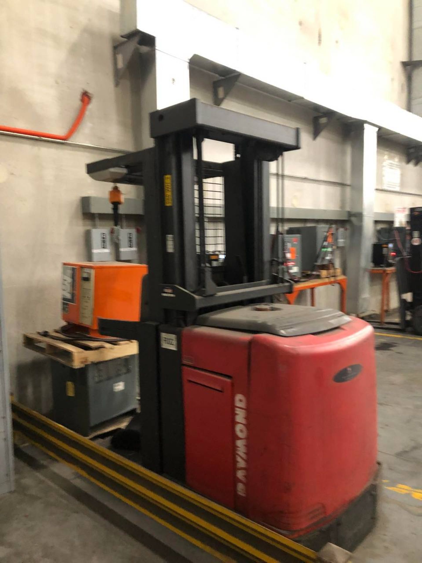 2003 Raymond OPC30TT Reach Truck