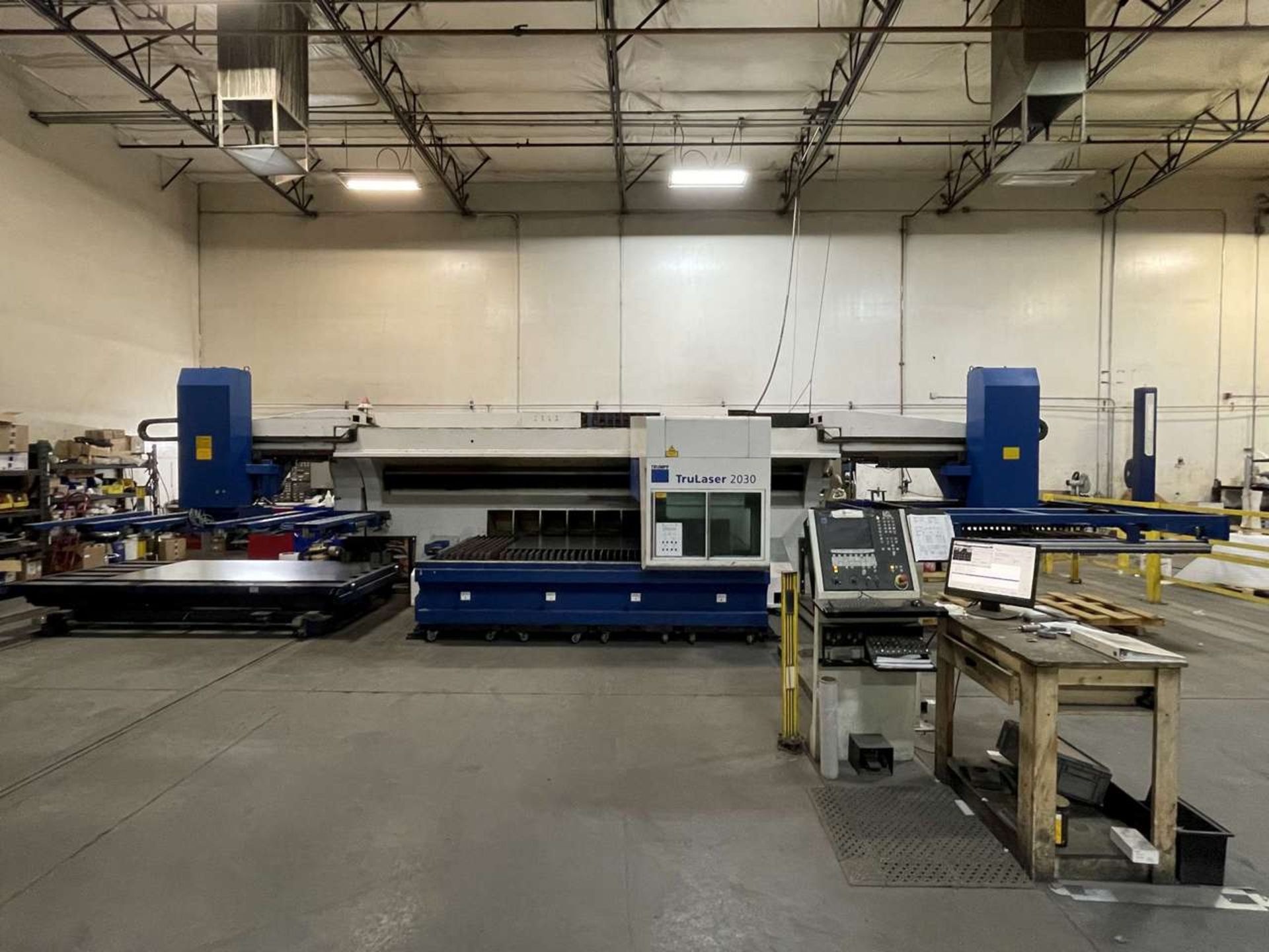 2004 Trumpf TruLaser 2030 2,000-Watt CO2 CNC Laser Cutter [SUBJECT TO BULK BID]