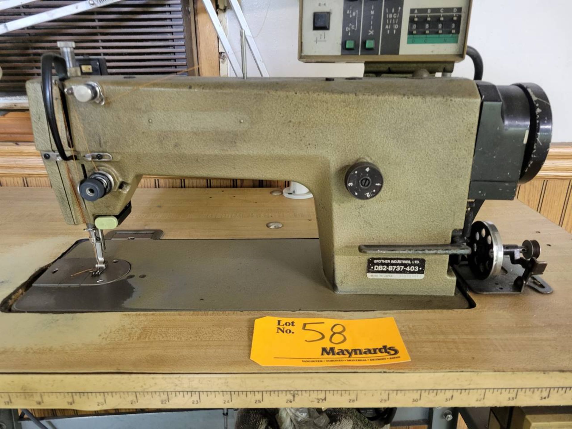 Brother DB2-B737-403 Sewing machine with Enduro drive - Image 2 of 4