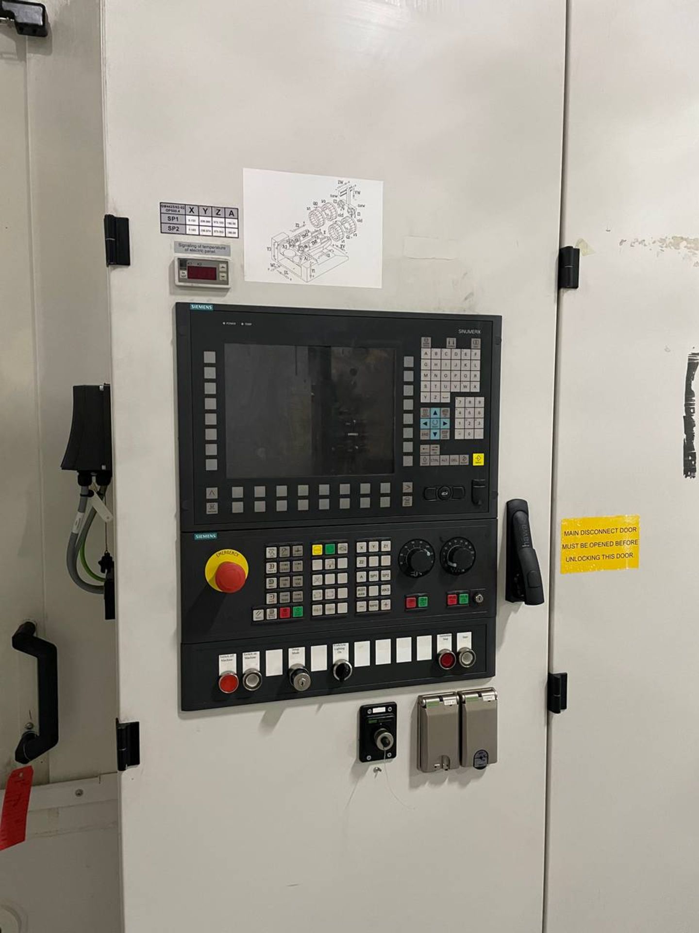 2013 Grob G520 Horizontal CNC Twin Station Machining Center - Image 5 of 8