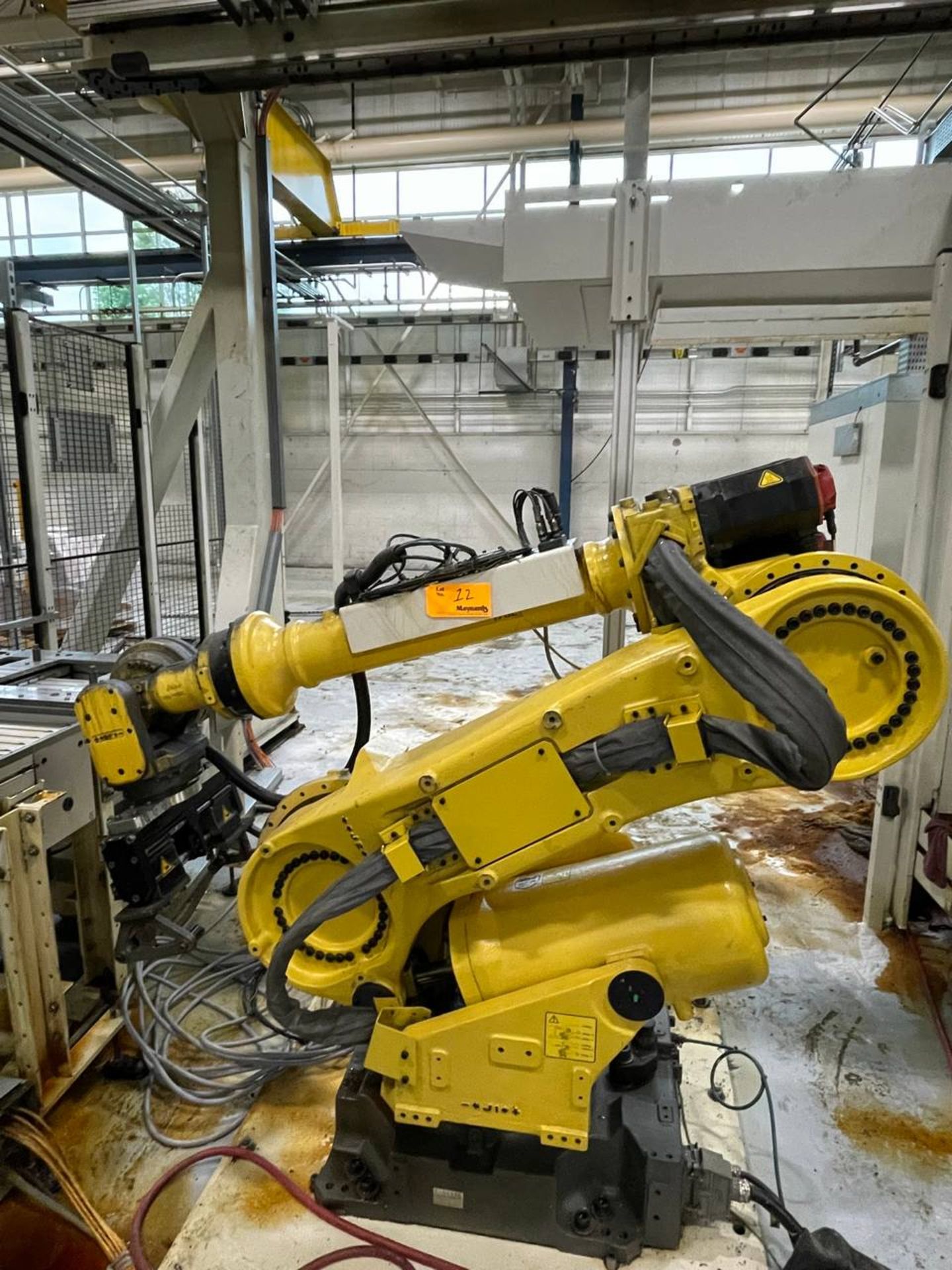 2012 Fanuc R-2000iB/175L Servo Robot