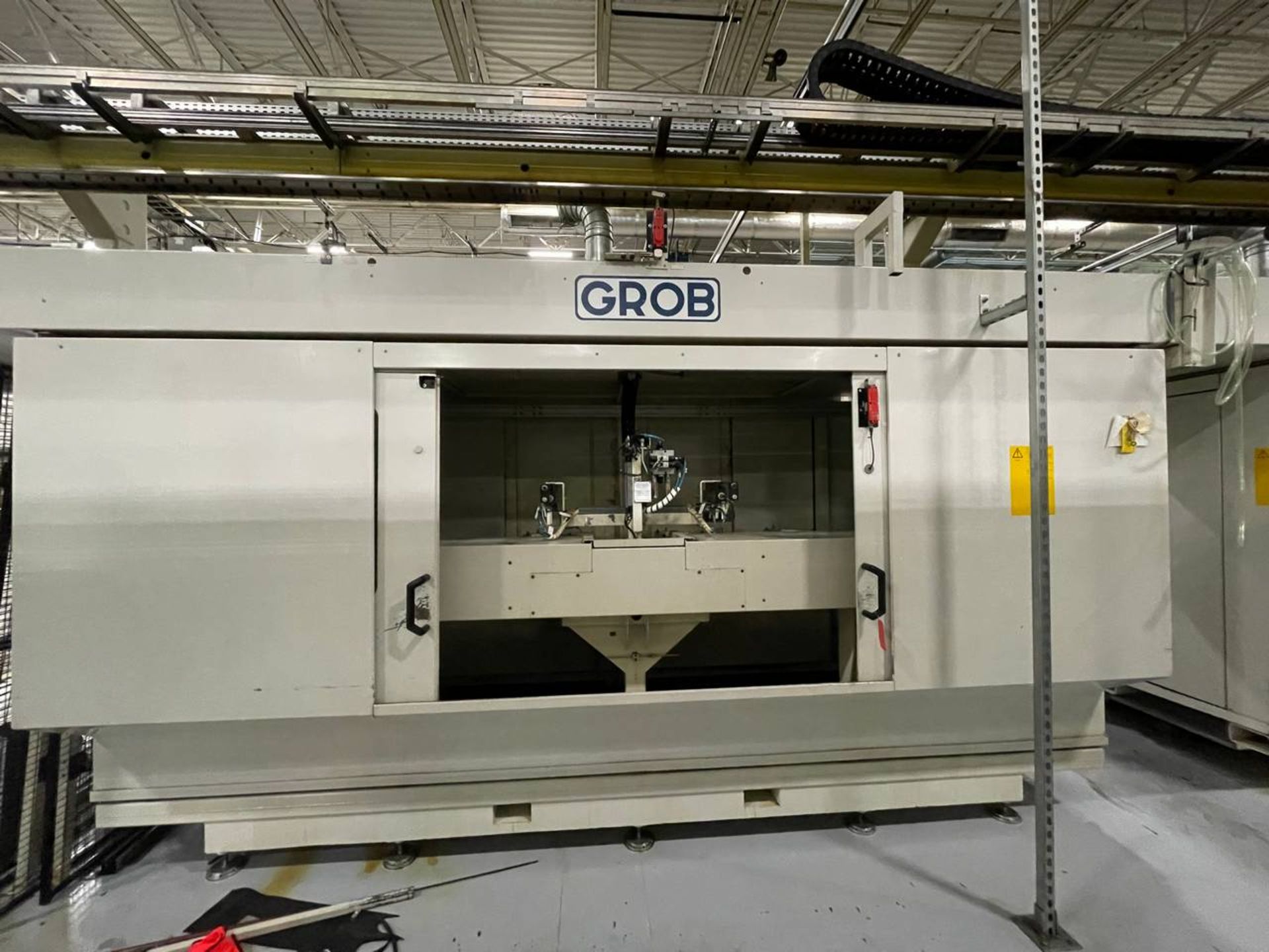 2013 Grob G520 Horizontal CNC Twin Station Machining Center