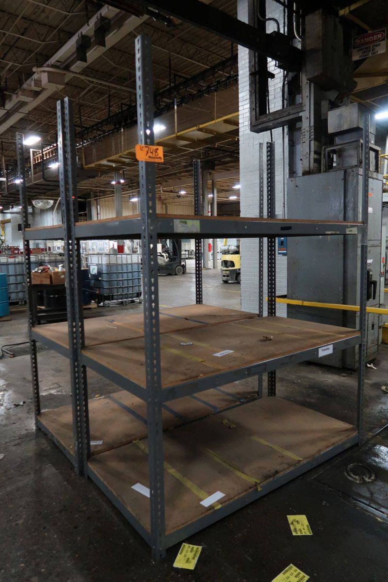 4-Sections of Adjustable Steel Shelving