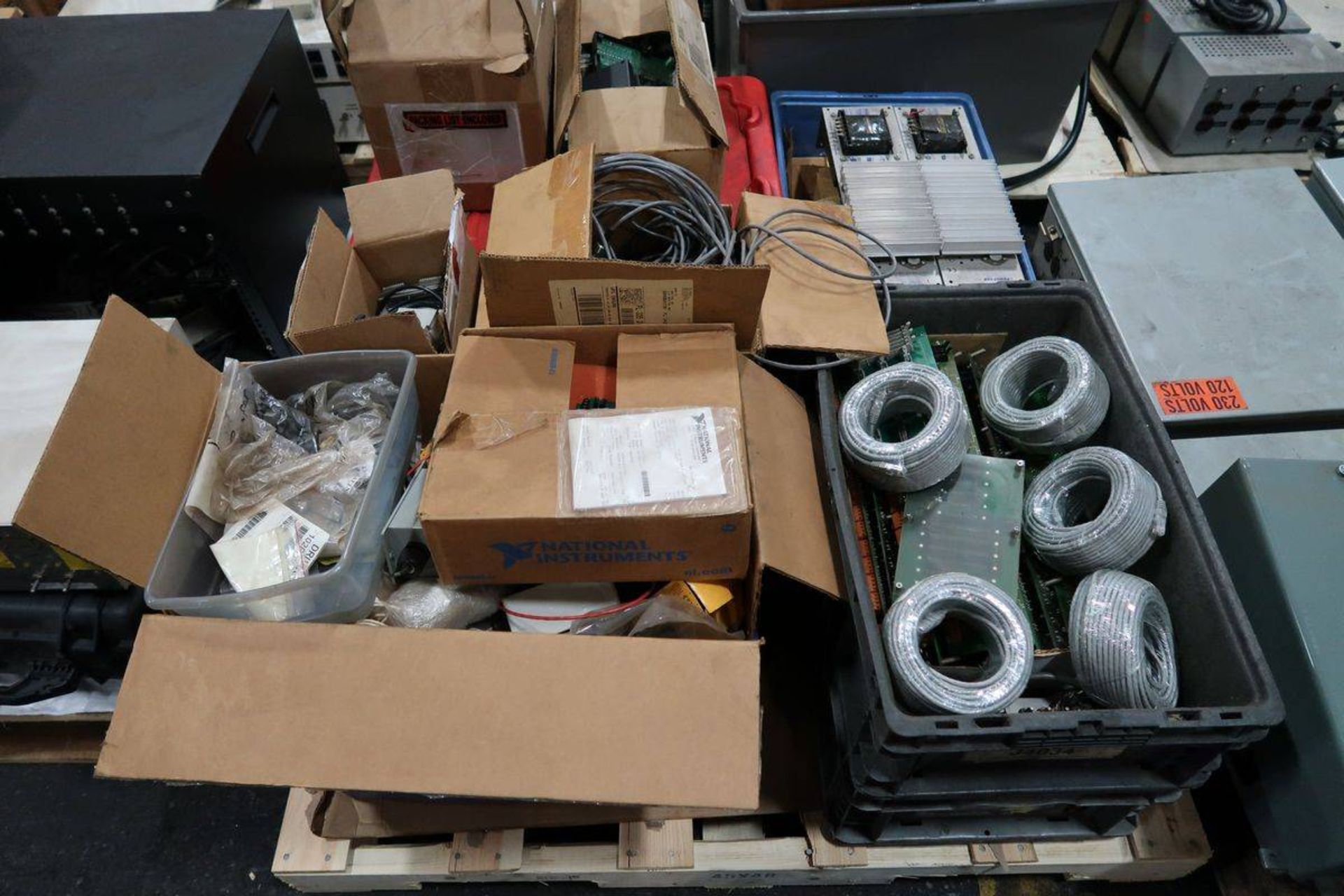 Pallets of Assorted Electrical Components - Image 9 of 19