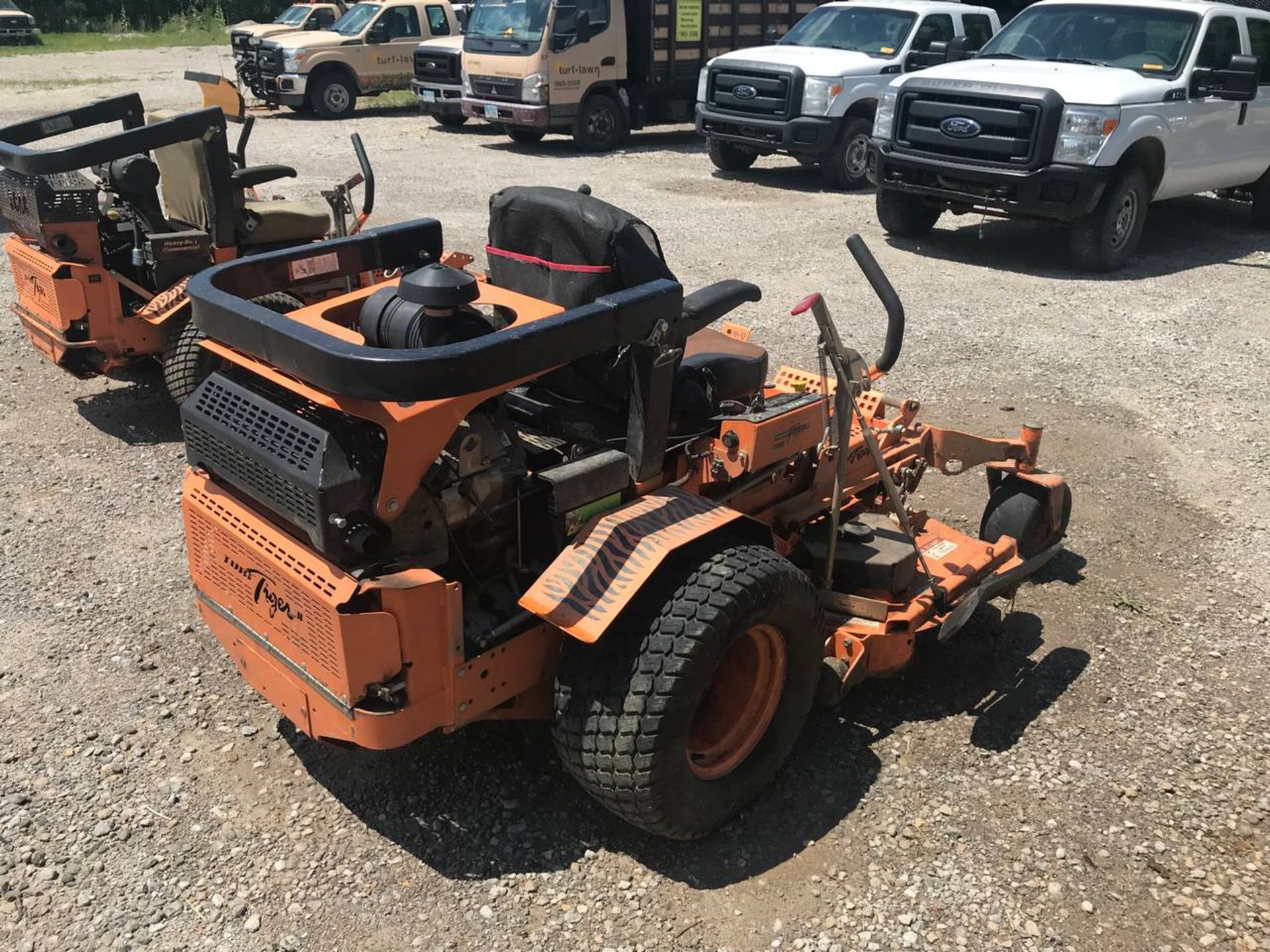 Scag Power Equipment SMT-61V-BV Turf Tiger II 61" Velocity Plus Riding Mower - Image 4 of 11