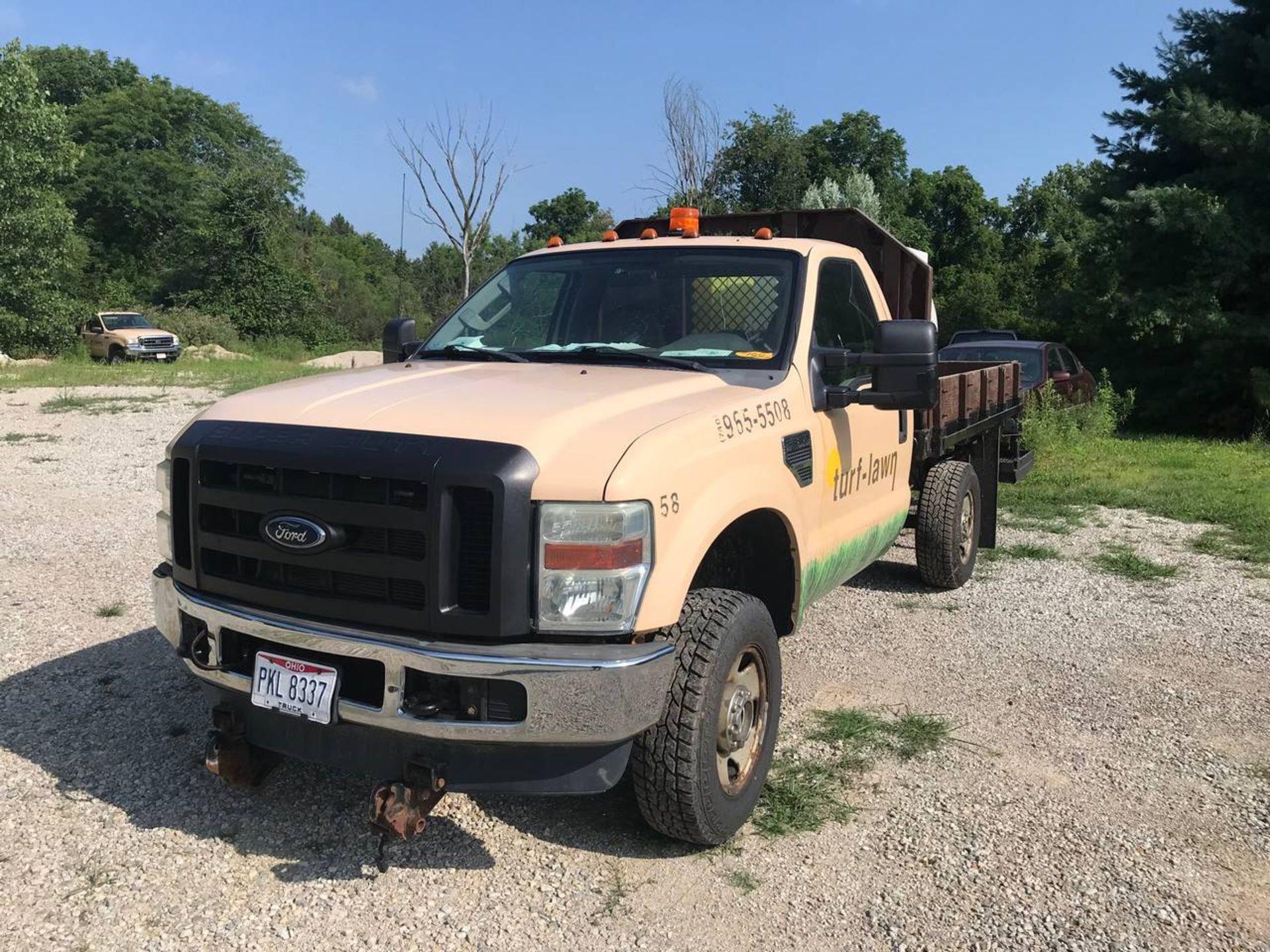 2008 Ford F-350 XL SUPER DUTY Stake Bed Truck - Image 2 of 18