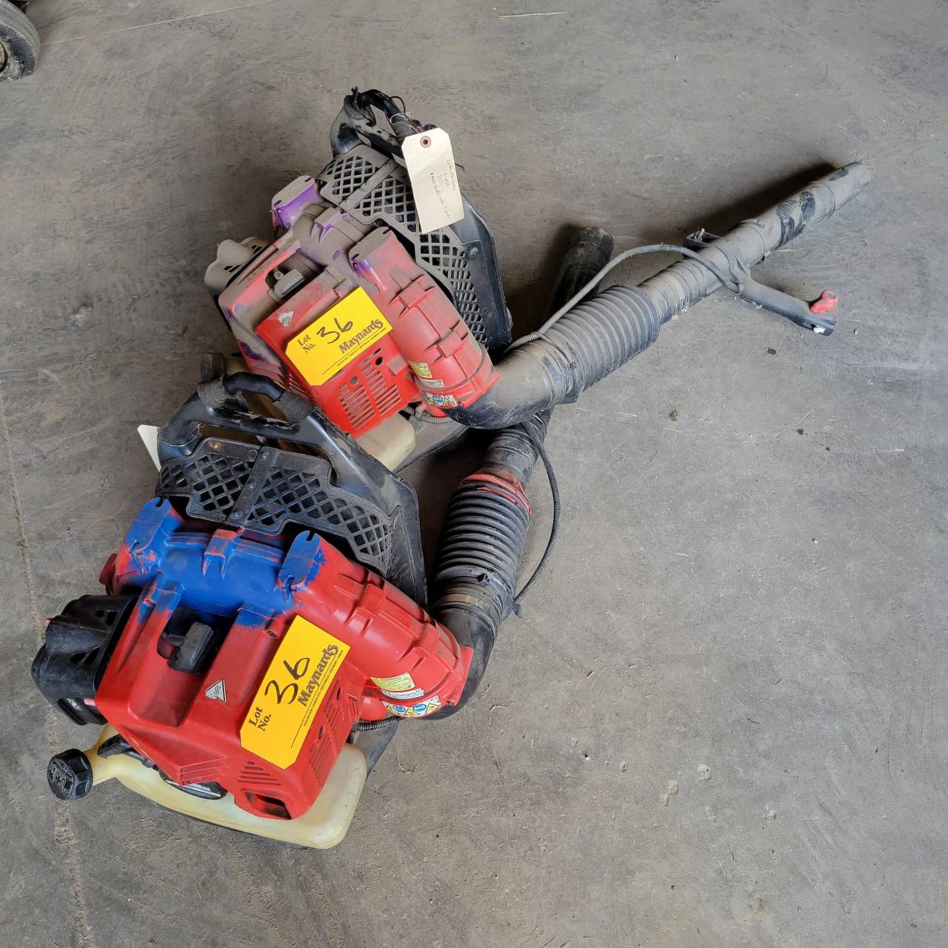 Red Max EBZ5150 Gas powered backpack blowers