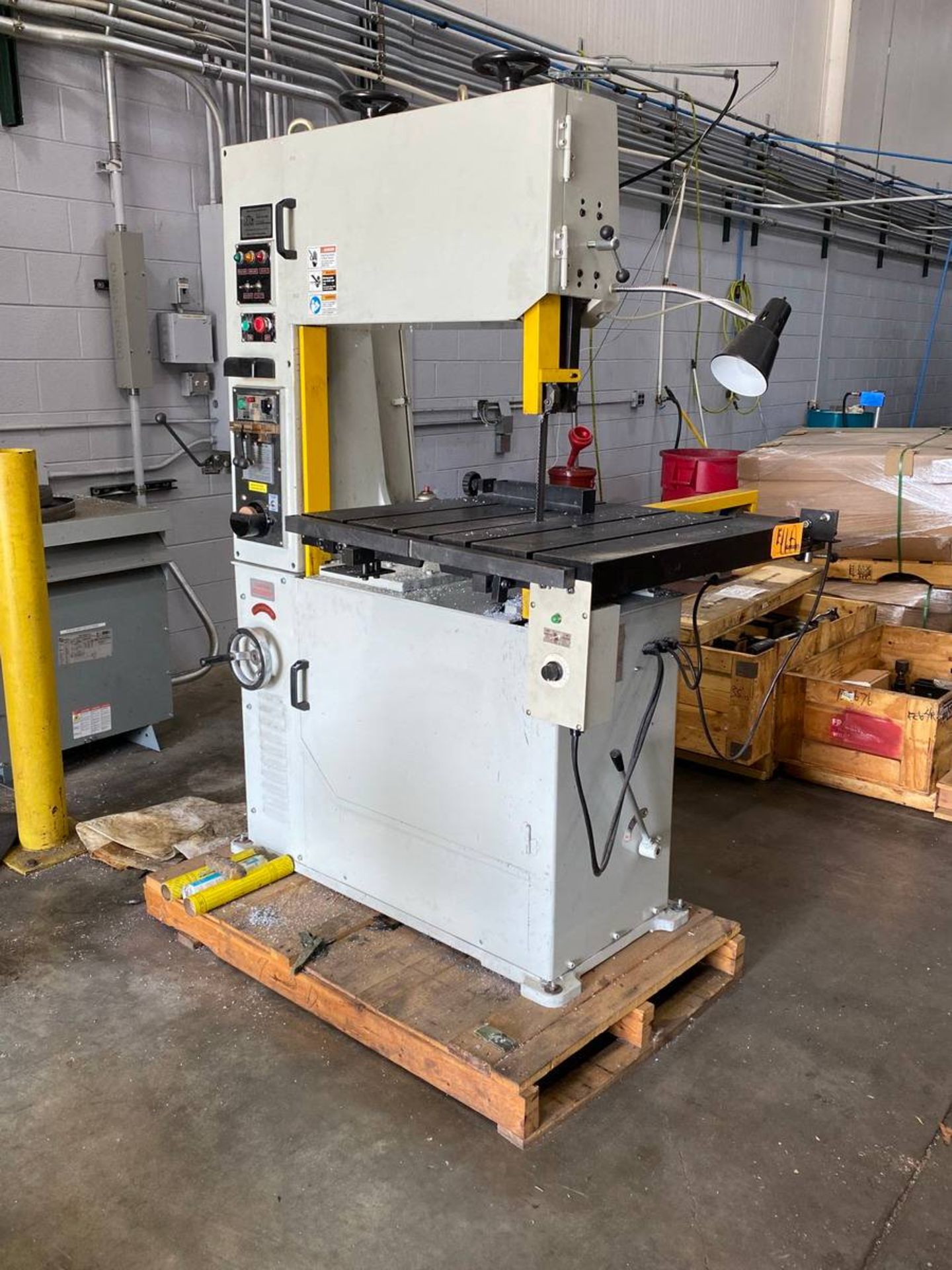 2015 KBC BAV-700PF Vertical Band Saw - Image 2 of 15