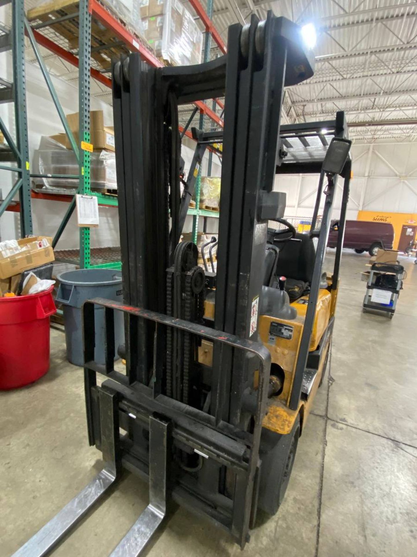 2000 CATERPILLAR GC25K 4,700 Lb. Capacity LP Type Forklift Truck - Image 10 of 14