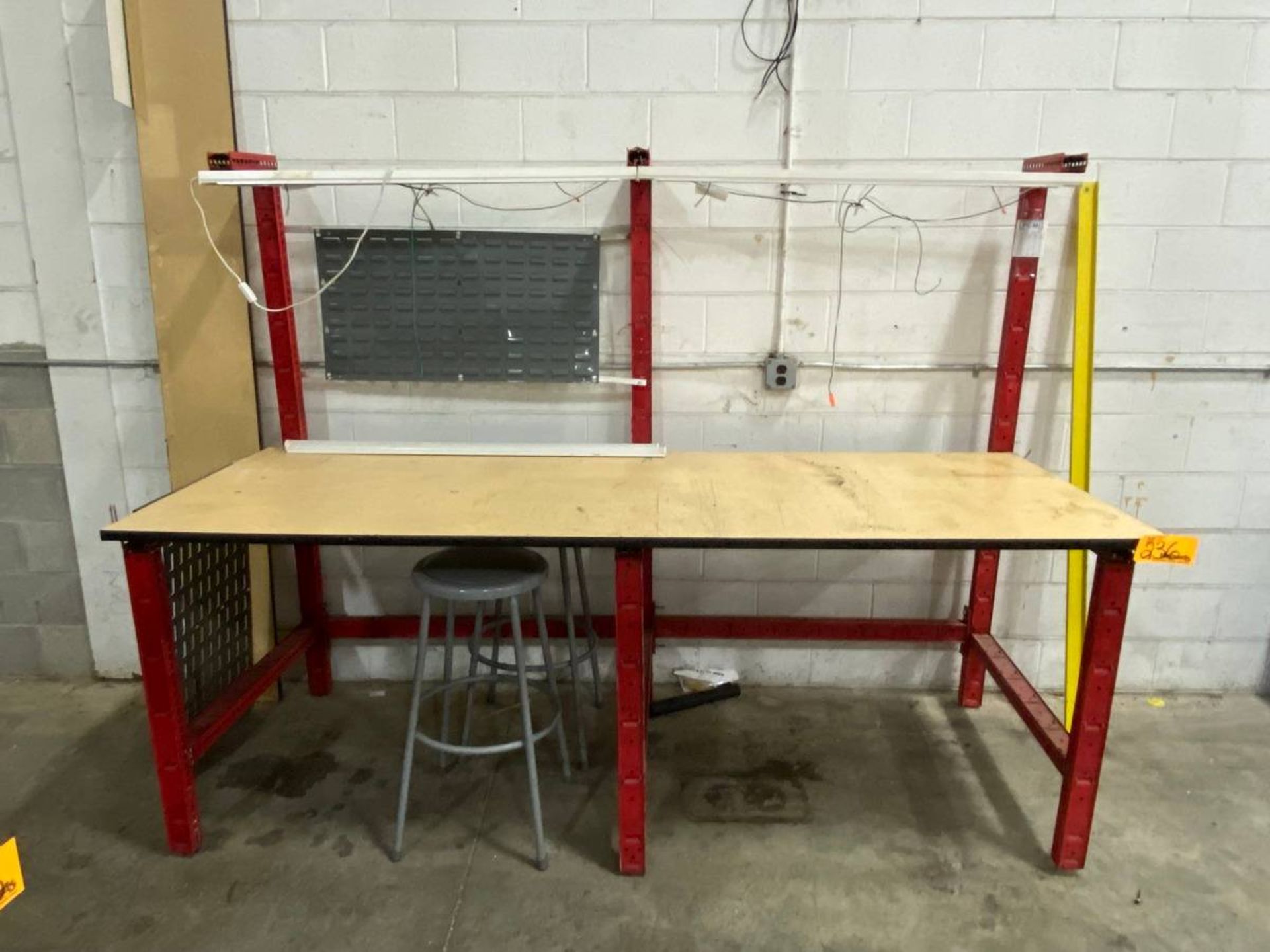 (1) 96'' L x 36'' W x 72'' H Wood top Workstation - Image 2 of 2