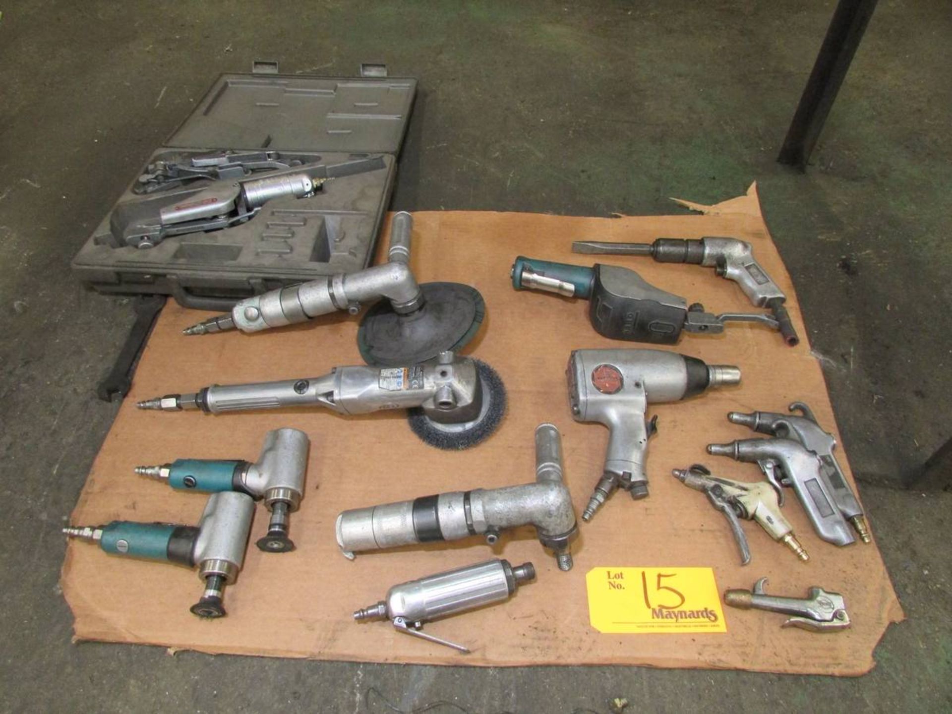 Assorted Pneumatic Power Tools