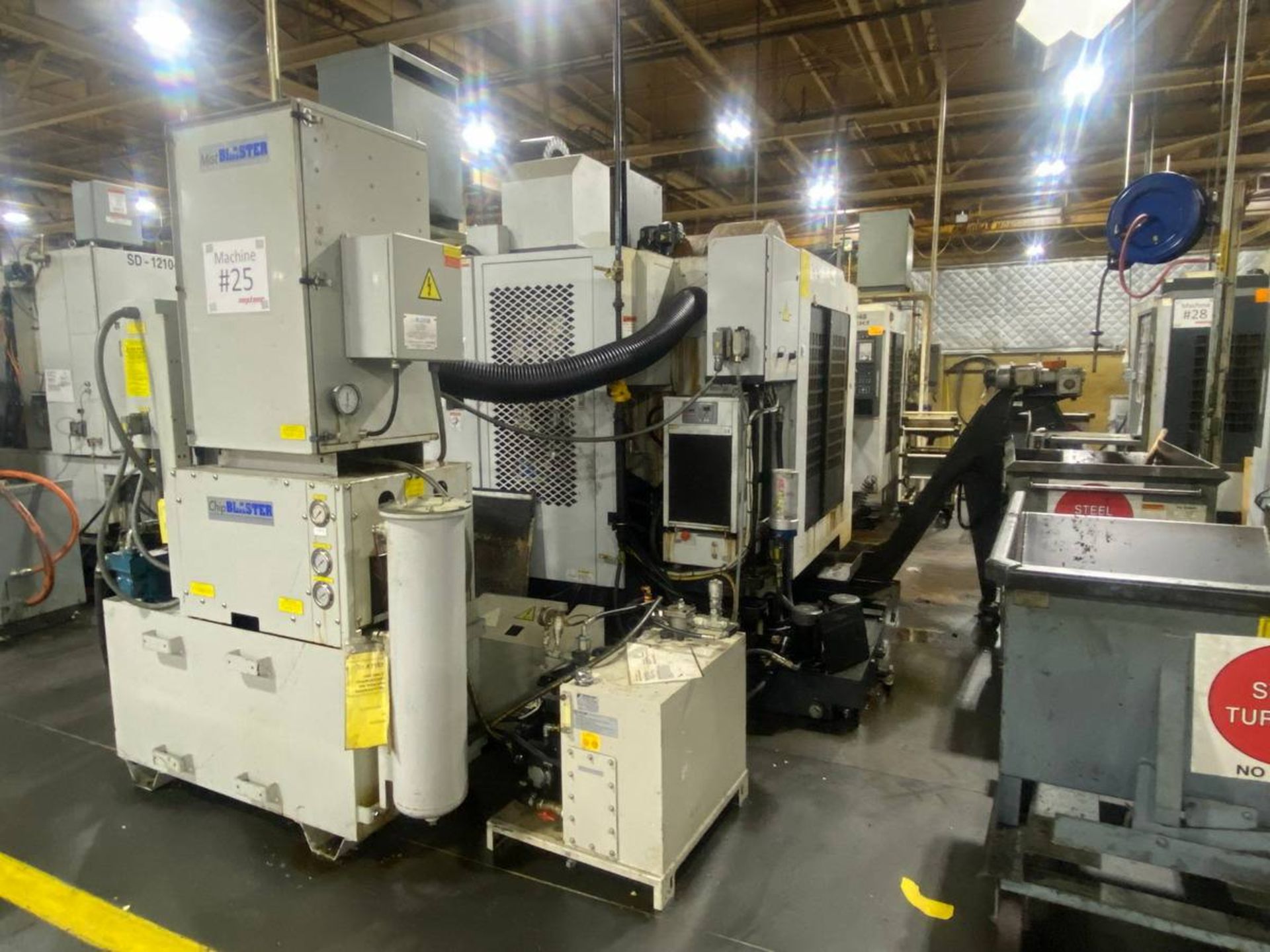 2011 Feeler VMP-800 CNC Vertical Machine Center - Image 4 of 17